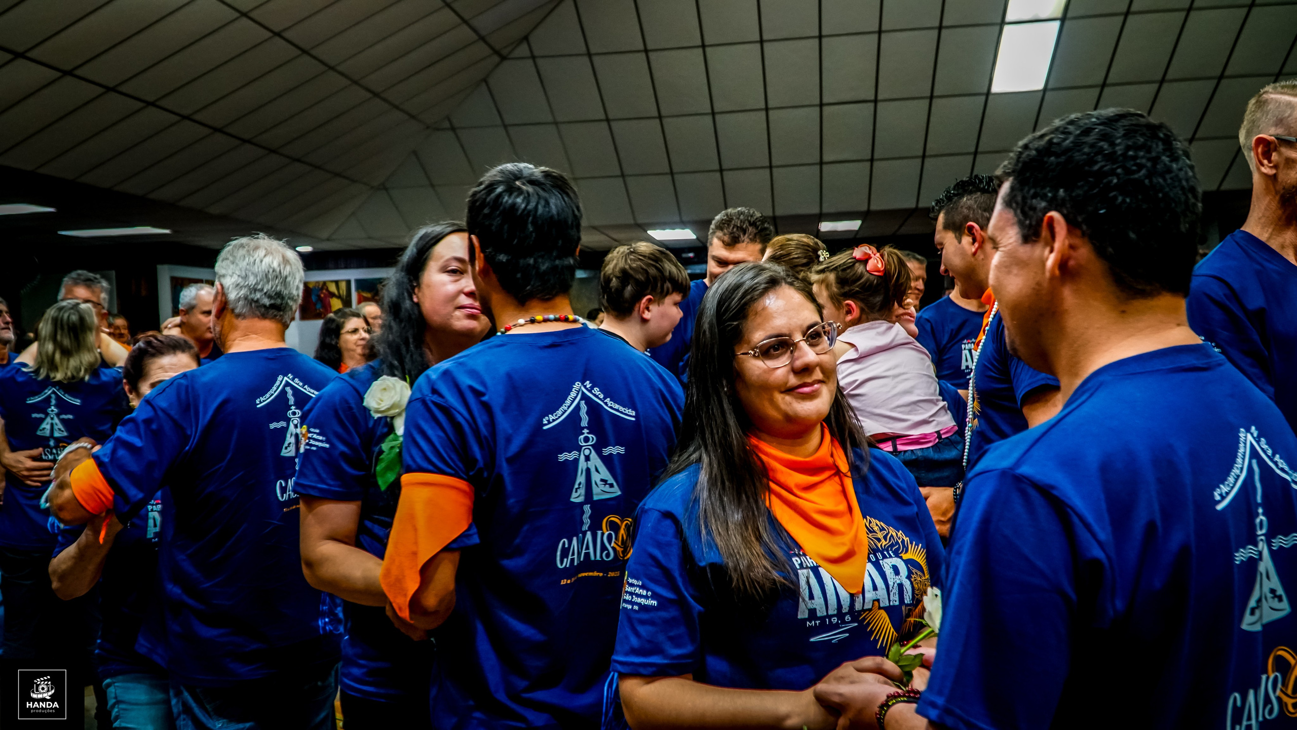 Acampamento Casais. Handa Produções