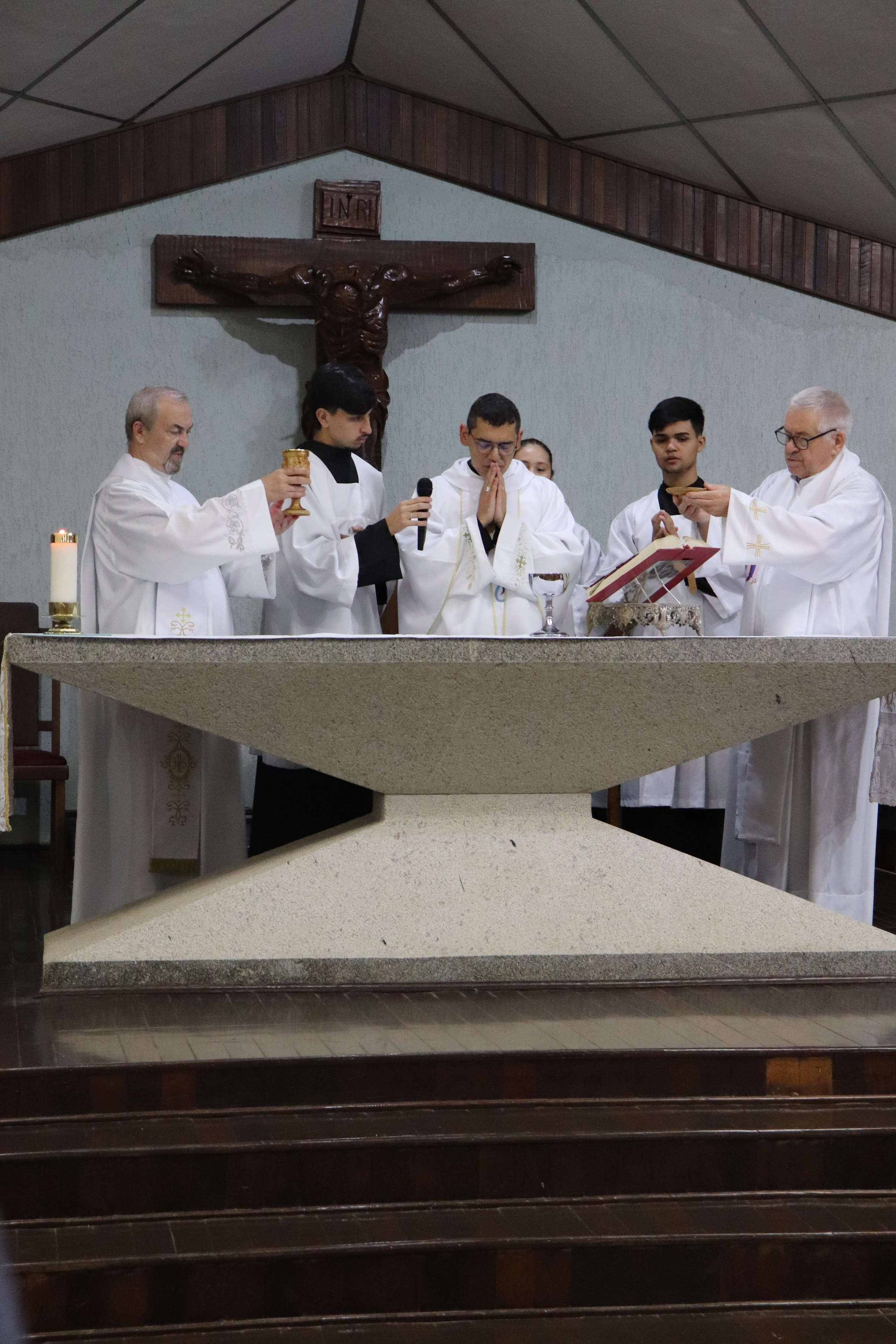 Peregrinação Nossa Senhora de Belém. Handa Produções