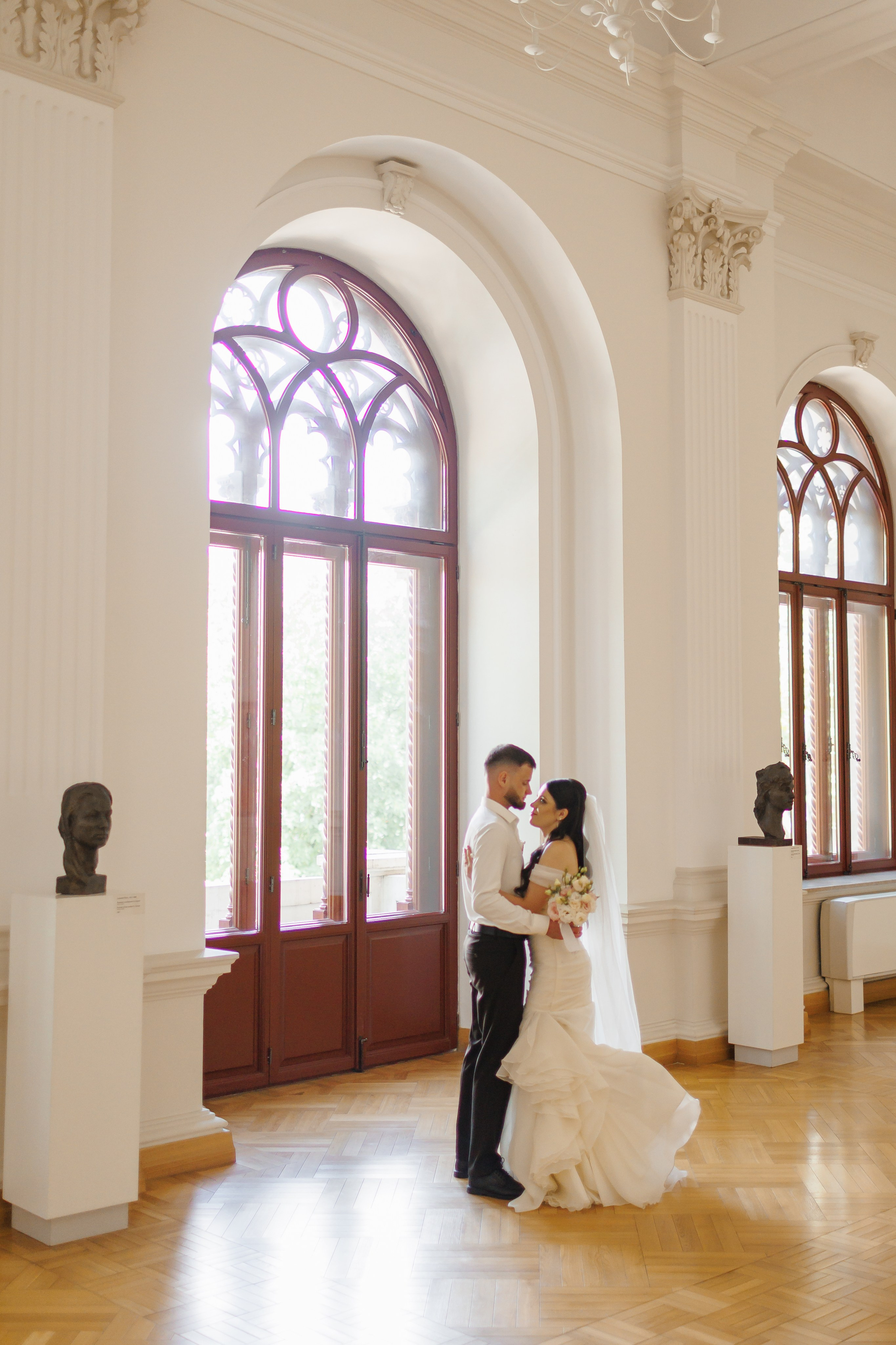 Cristian & Beatrice. Servicii Foto Video la Nunta Chisinau Moldova Europa Studio MagicFoto