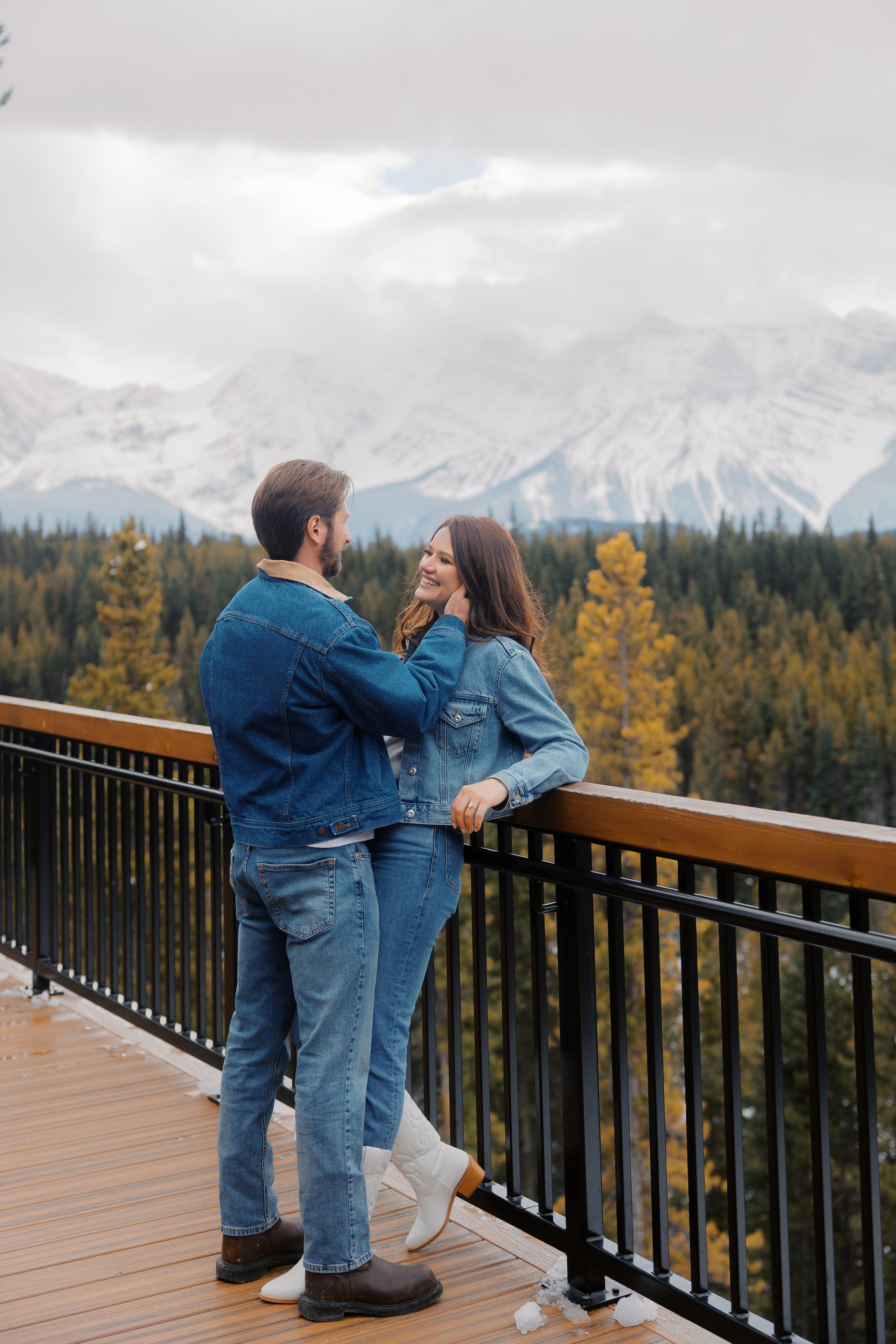 Ski engagement session. Home