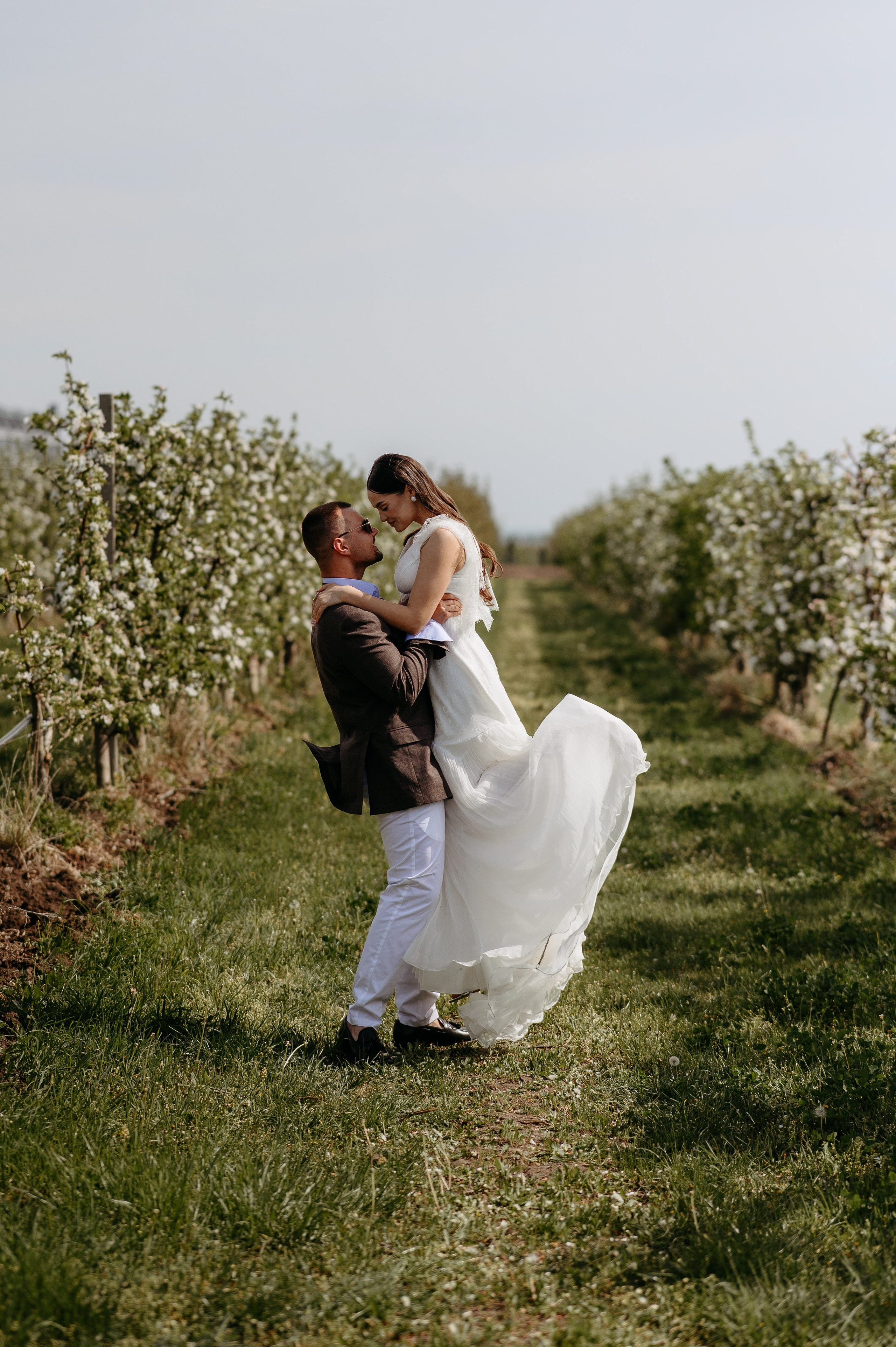 Styled shoot in Iasi. Valentin Melen - fotograf de nunta 🤍