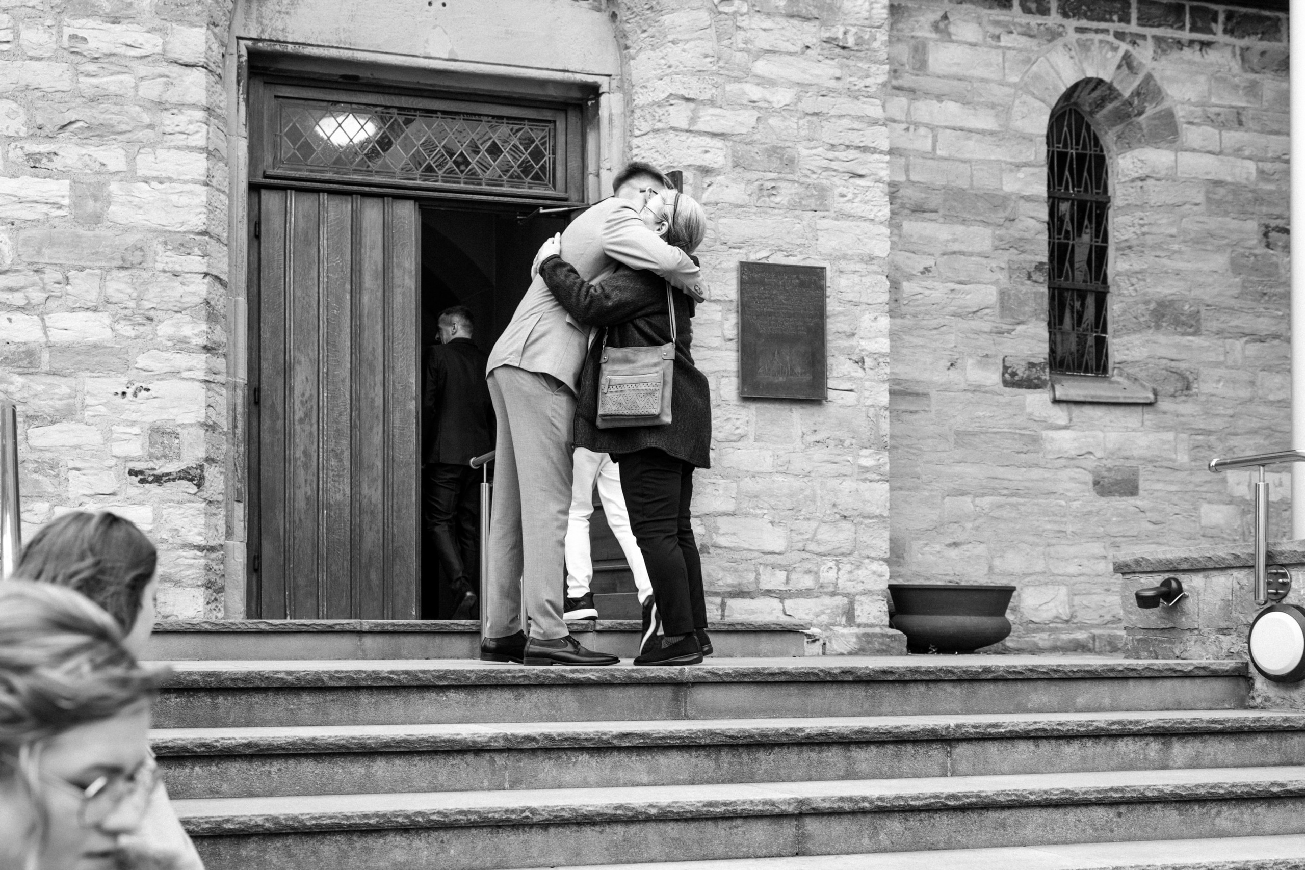 Kirchliche Trauung Salzkoten – Emotionale Hochzeitsfotos & Reportagen. Hochzeitsfotografin in Gütersloh | Authentische Hochzeitsreportagen | TK Photographie