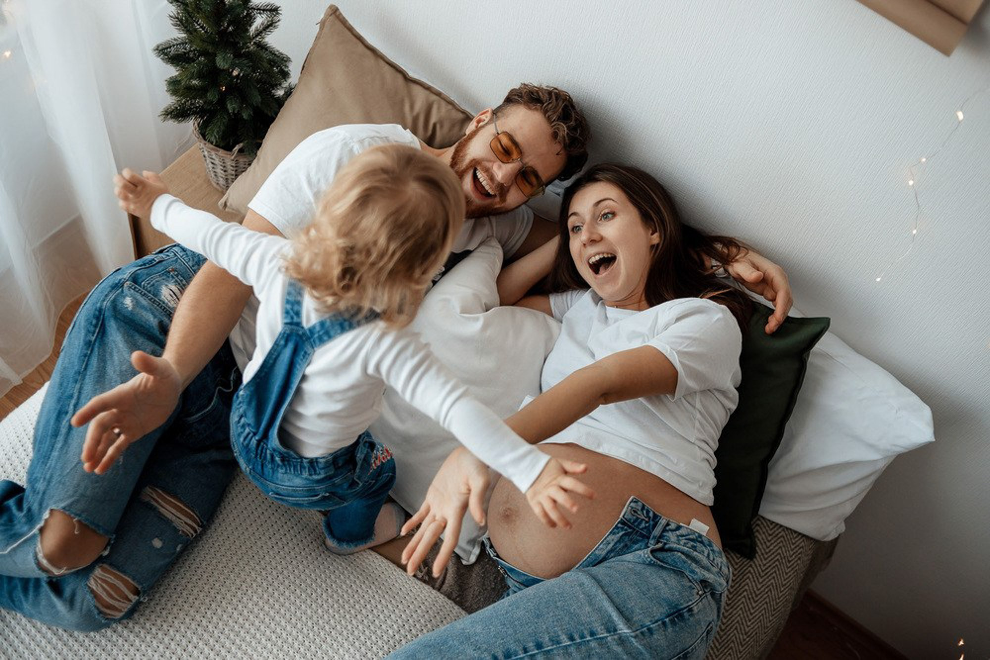 Сімейна фотосесія в студії. Photokostin.com