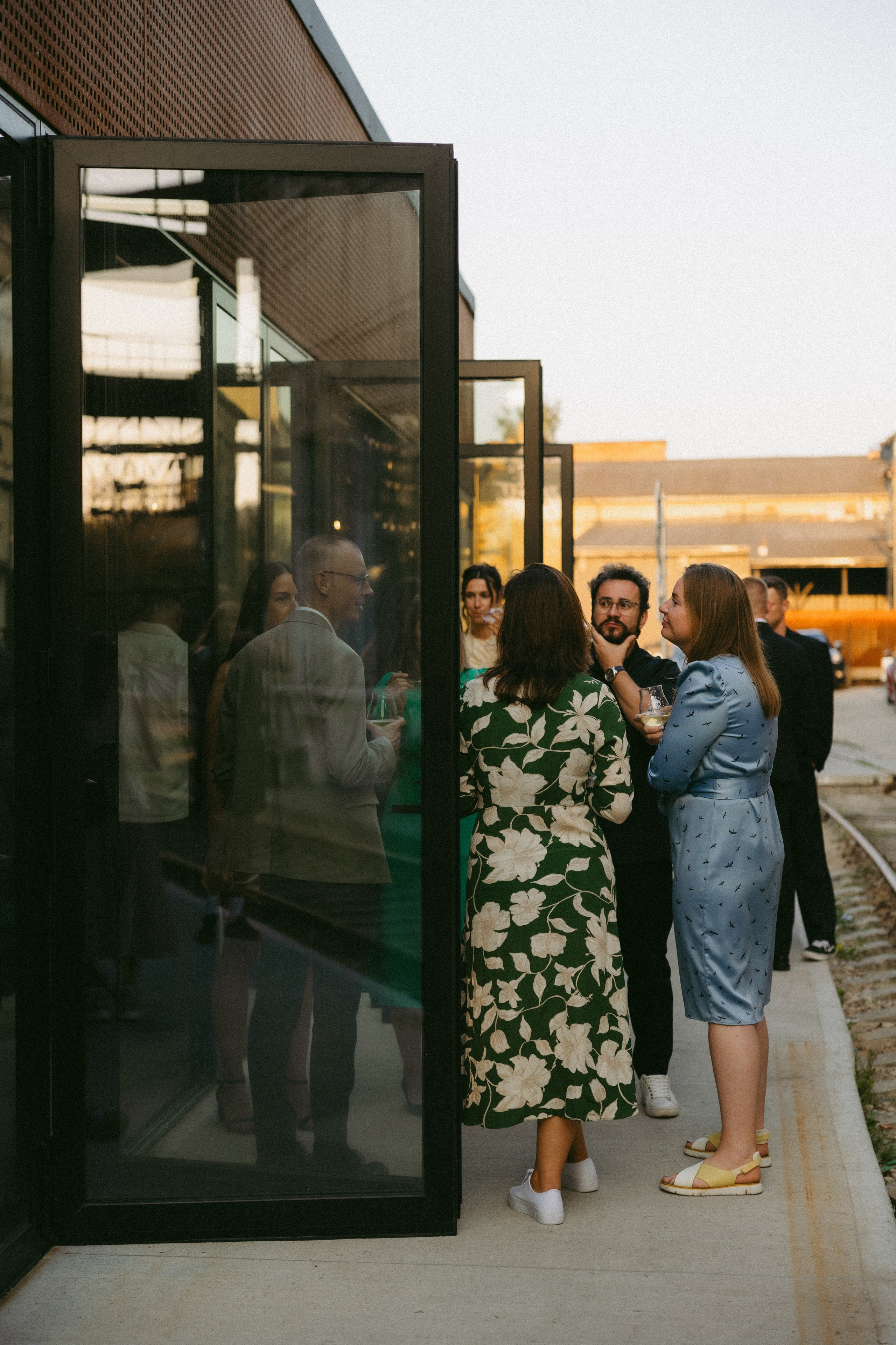 Miglė ir Mindaugas | 2024 | MIESTO VESTUVĖS. Vestuvių ir šeimų fotografė Lena Bondarenko / belove photo