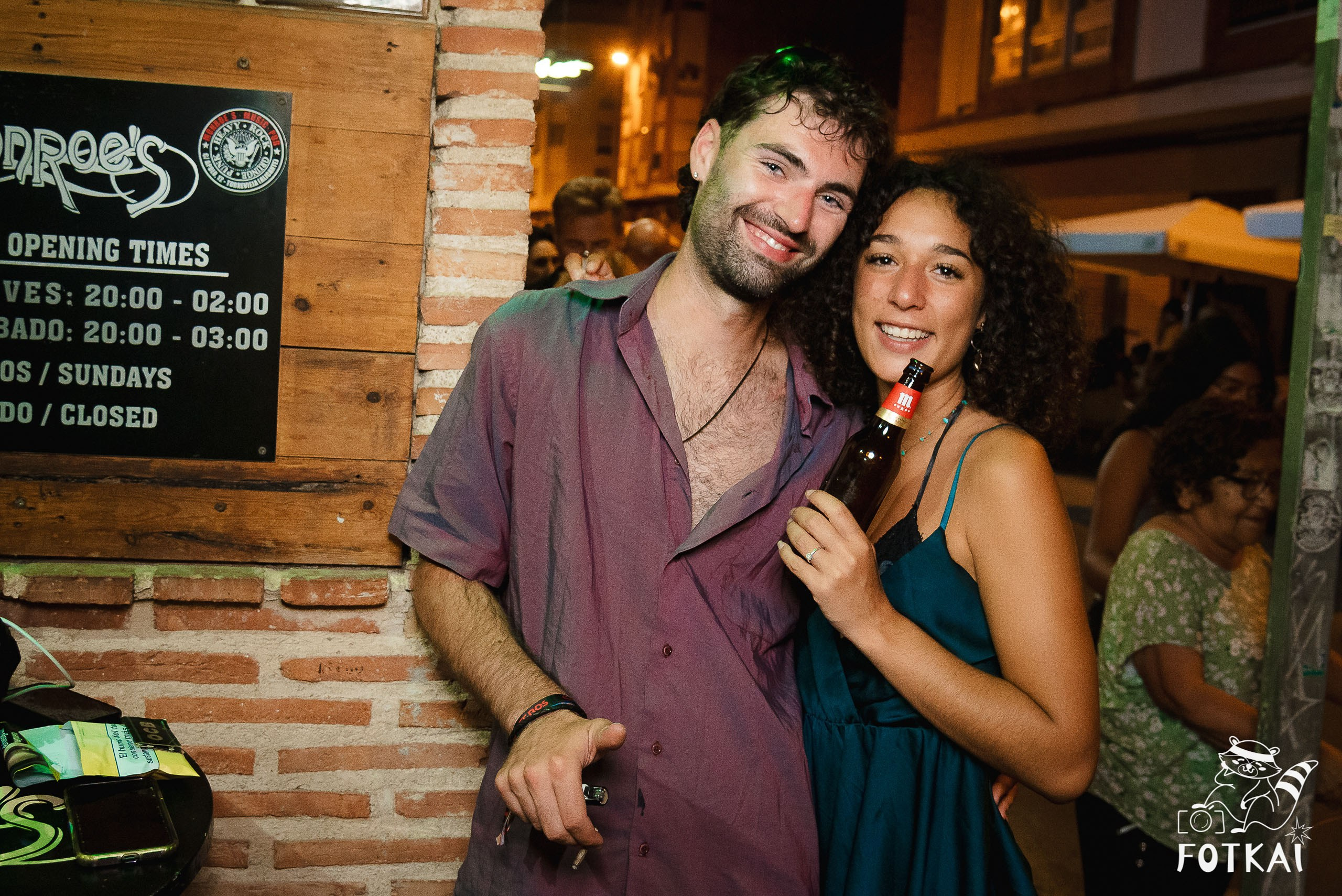 Monroe’s Rock Bar Torrevieja: Reportaje fotográfico 01.08.25 | FOTKAI