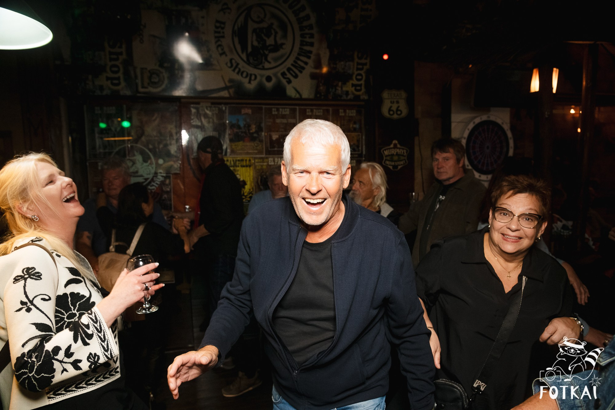 The Galaxy’s в El Paso Bar Торревьеха: фоторепортаж с концерта 21 марта 2026 года | FOTKAI