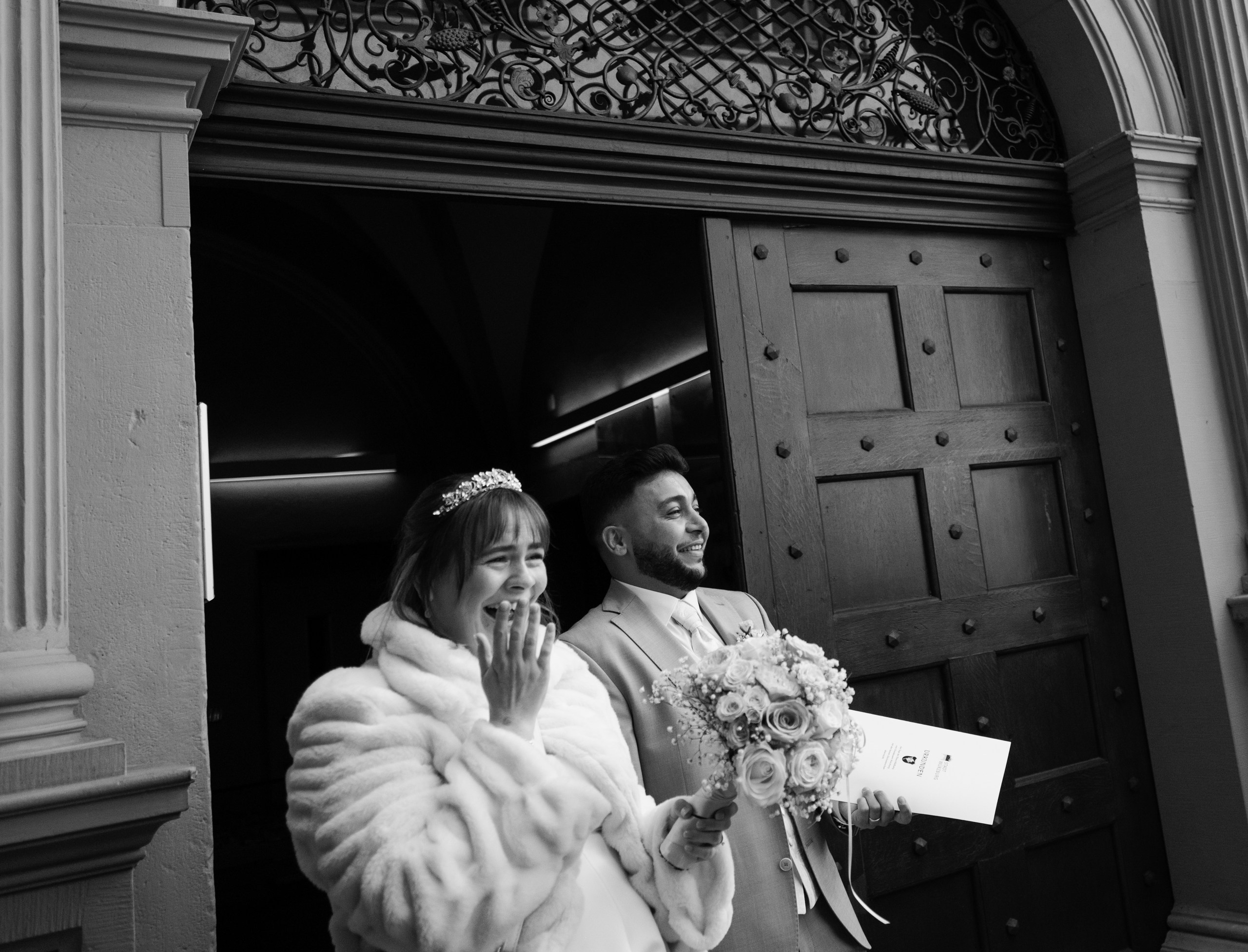 Braut Einzug Rathaus Würzburg – besonderer Moment vor der Trauung