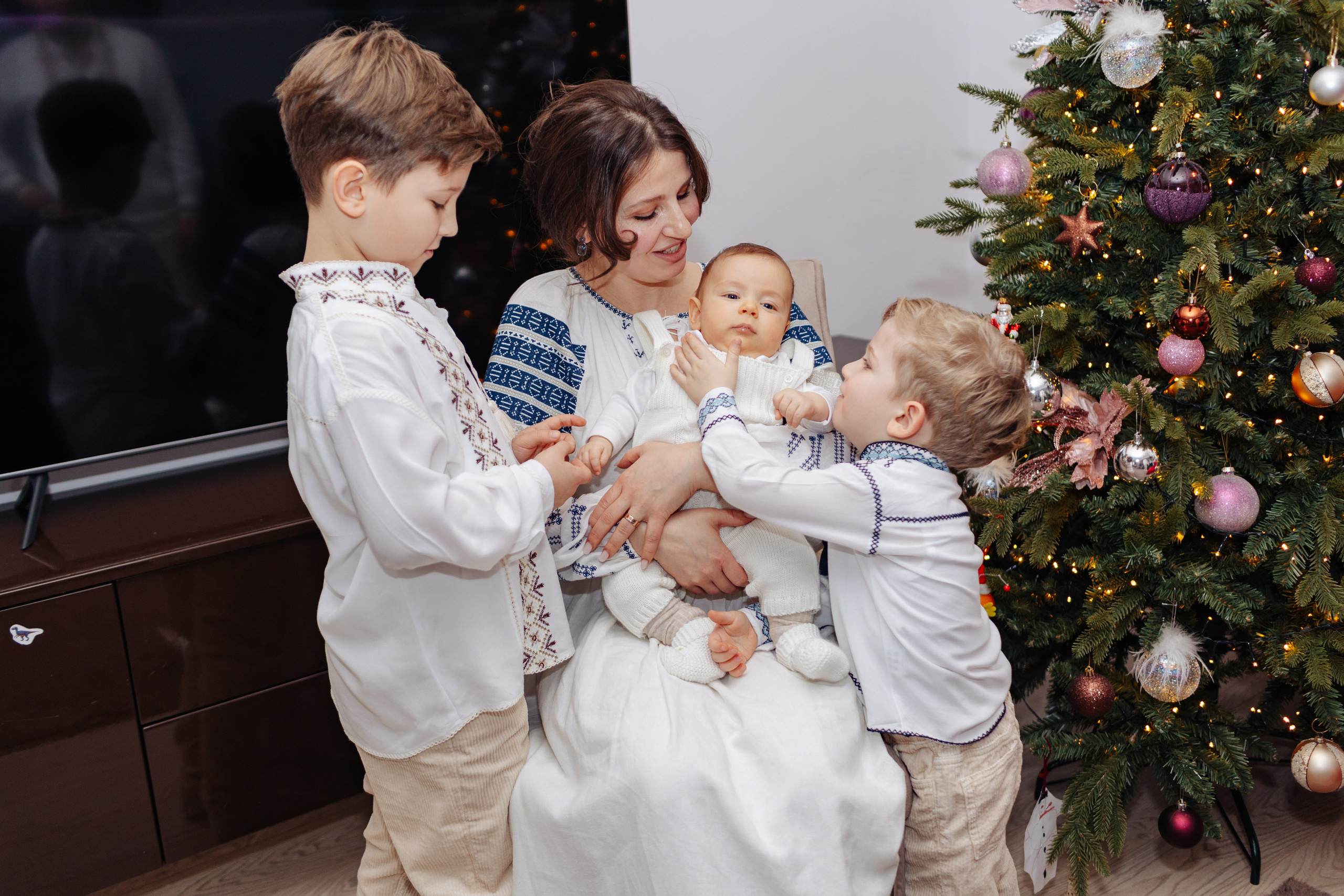 Botezul micuțului Matteo. Cristina Andronache fotograf Brașov fotograf de familie fotograf de nunta Brașov
