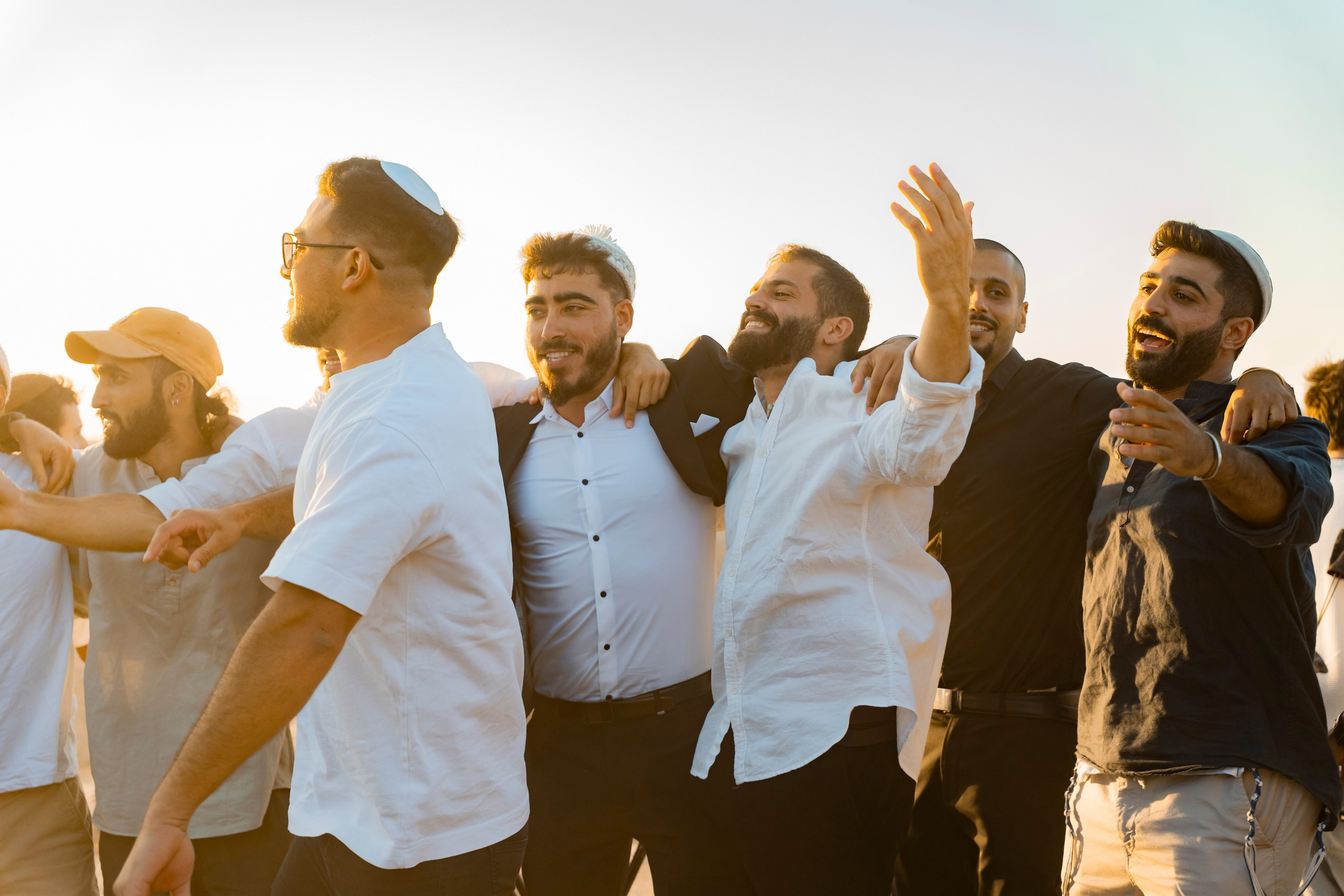 אביה ואחיה. יוסף מזרחי צילום חתונה, ברית וזוגיות. צלם מקצועי שאוהב להוציא אתכם הכי יפים ברגעים הכי מרגשים