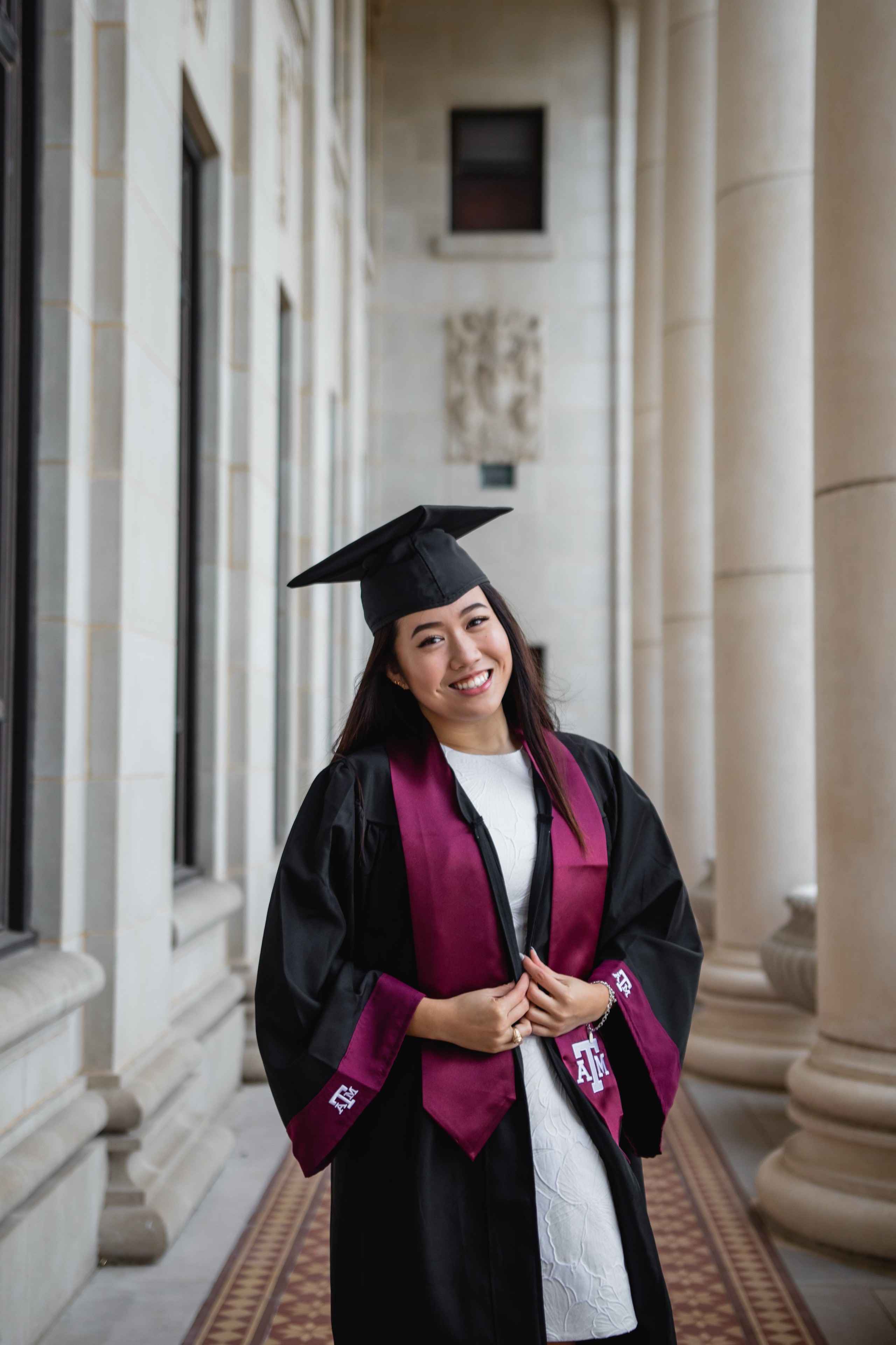Kelly's senior photoshoot at Texas A&M University