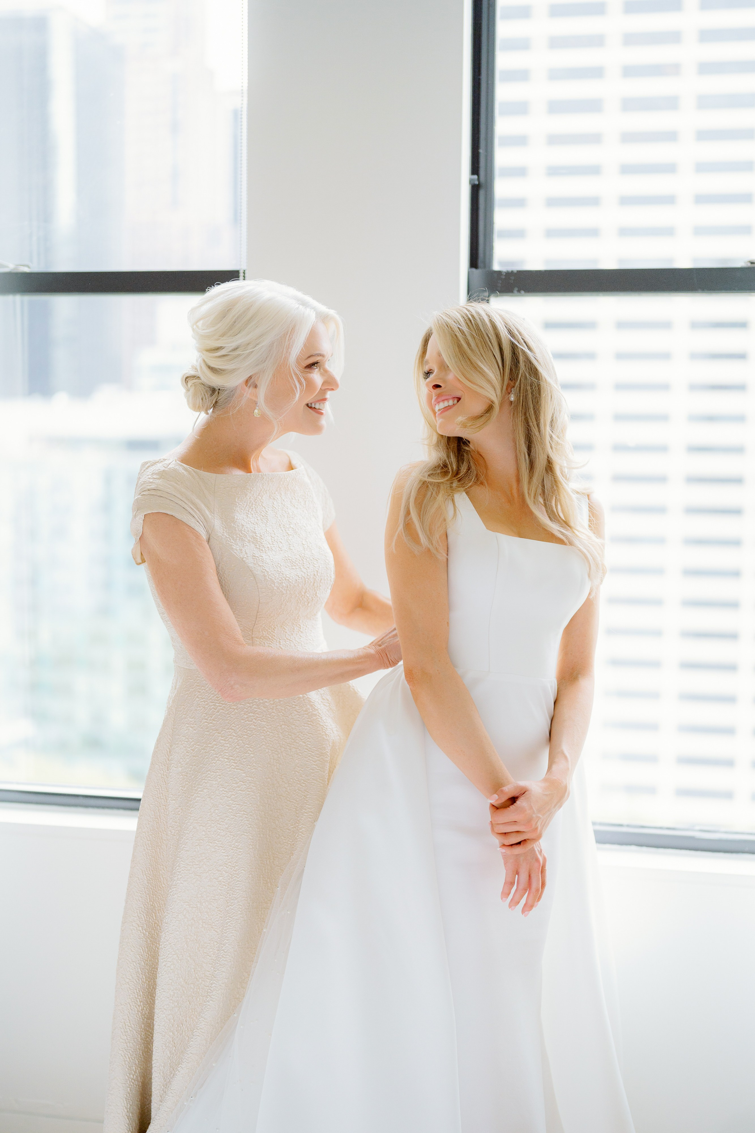 Lana and Shane’s Urban Chic Manhattan Wedding. Wedding photographer and videographer New York | New Jersey