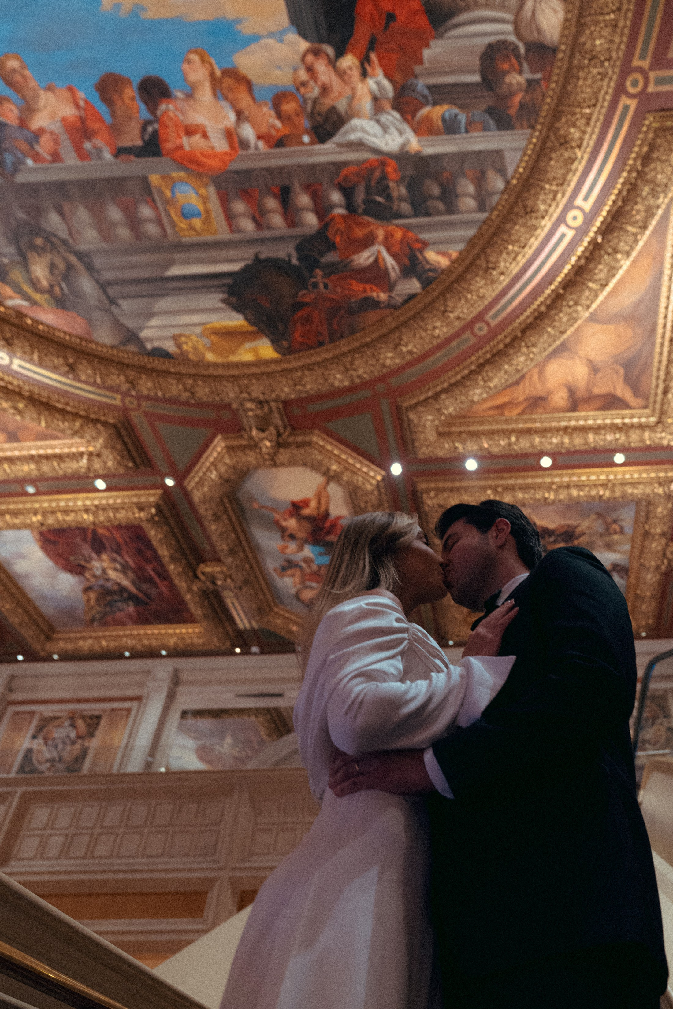 F&M. Wedding & elopement photographer Viktoriya Kravtsov. Las Vegas