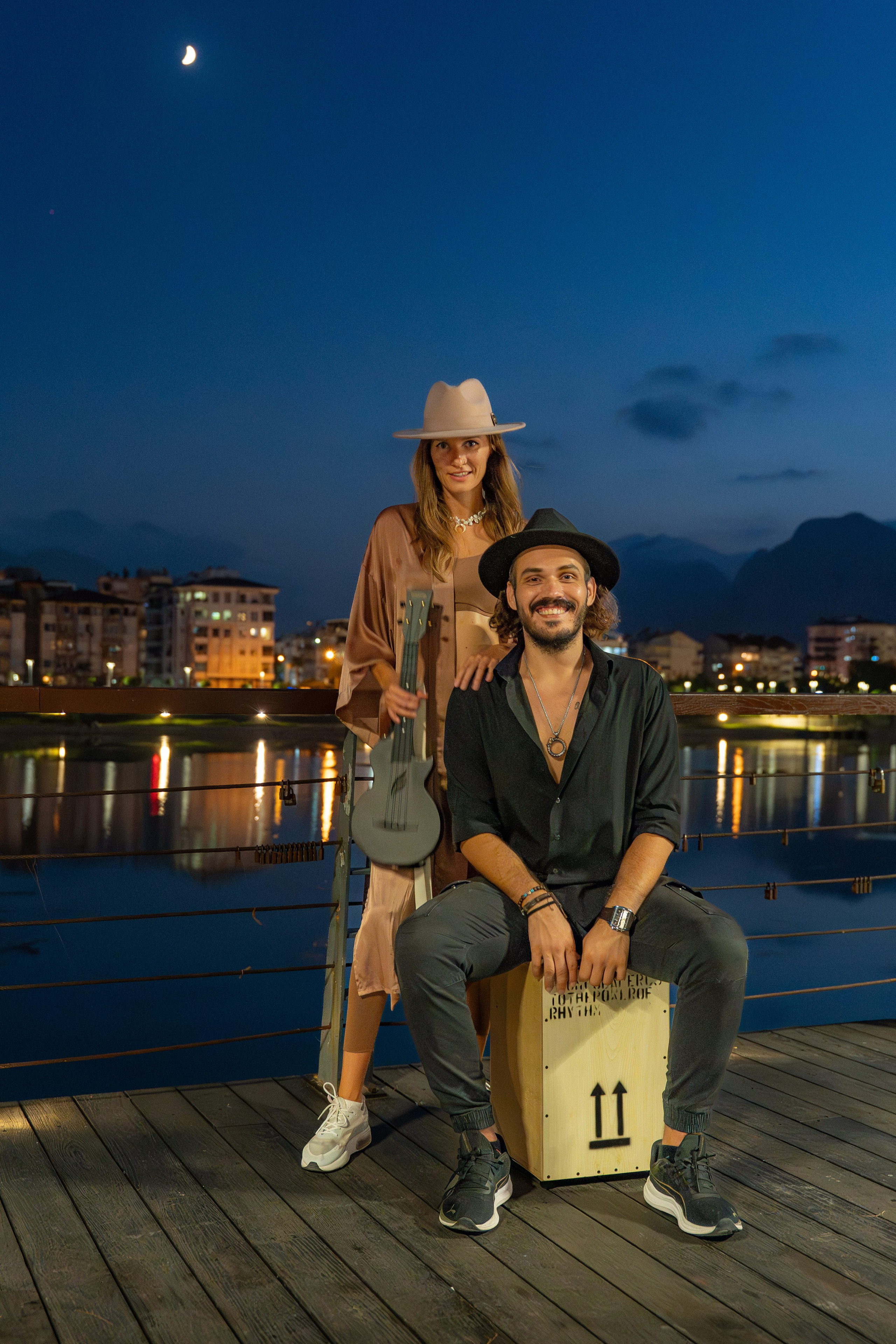 Engin & Anya. UNRATED PHOTO