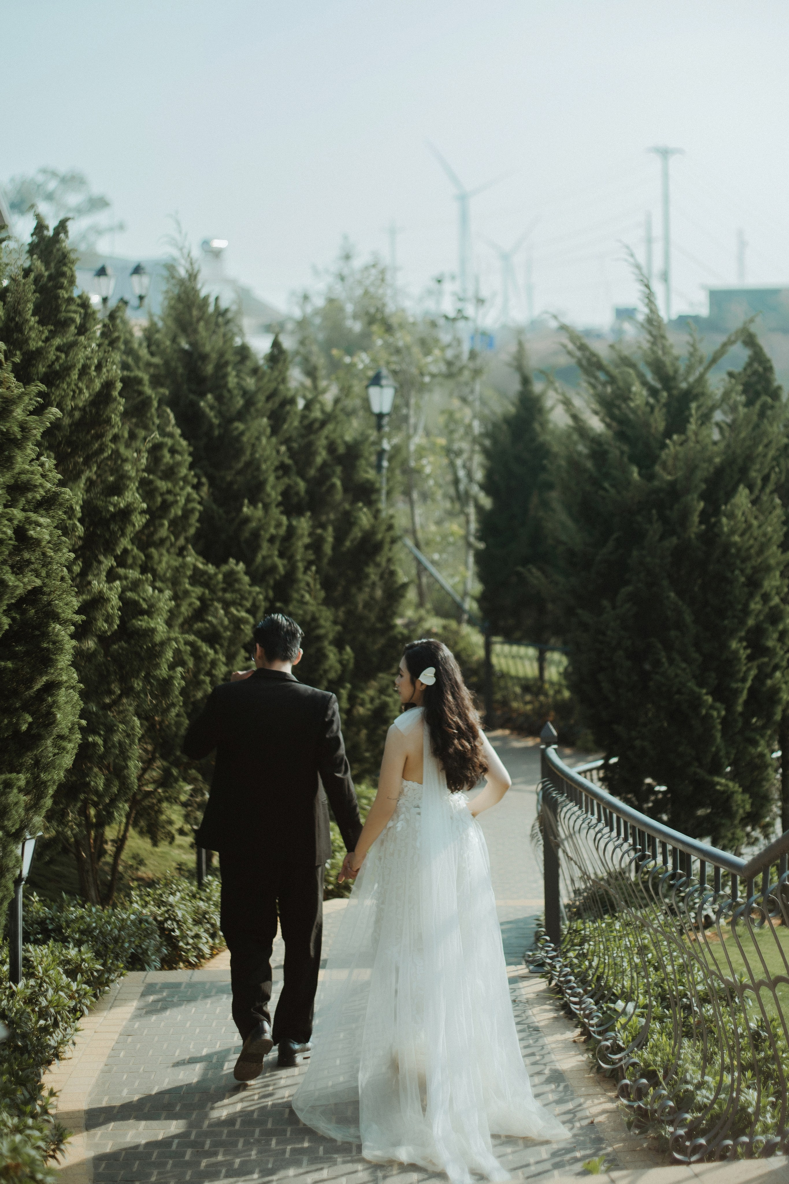 Cuong + Truc. BenColor Studio