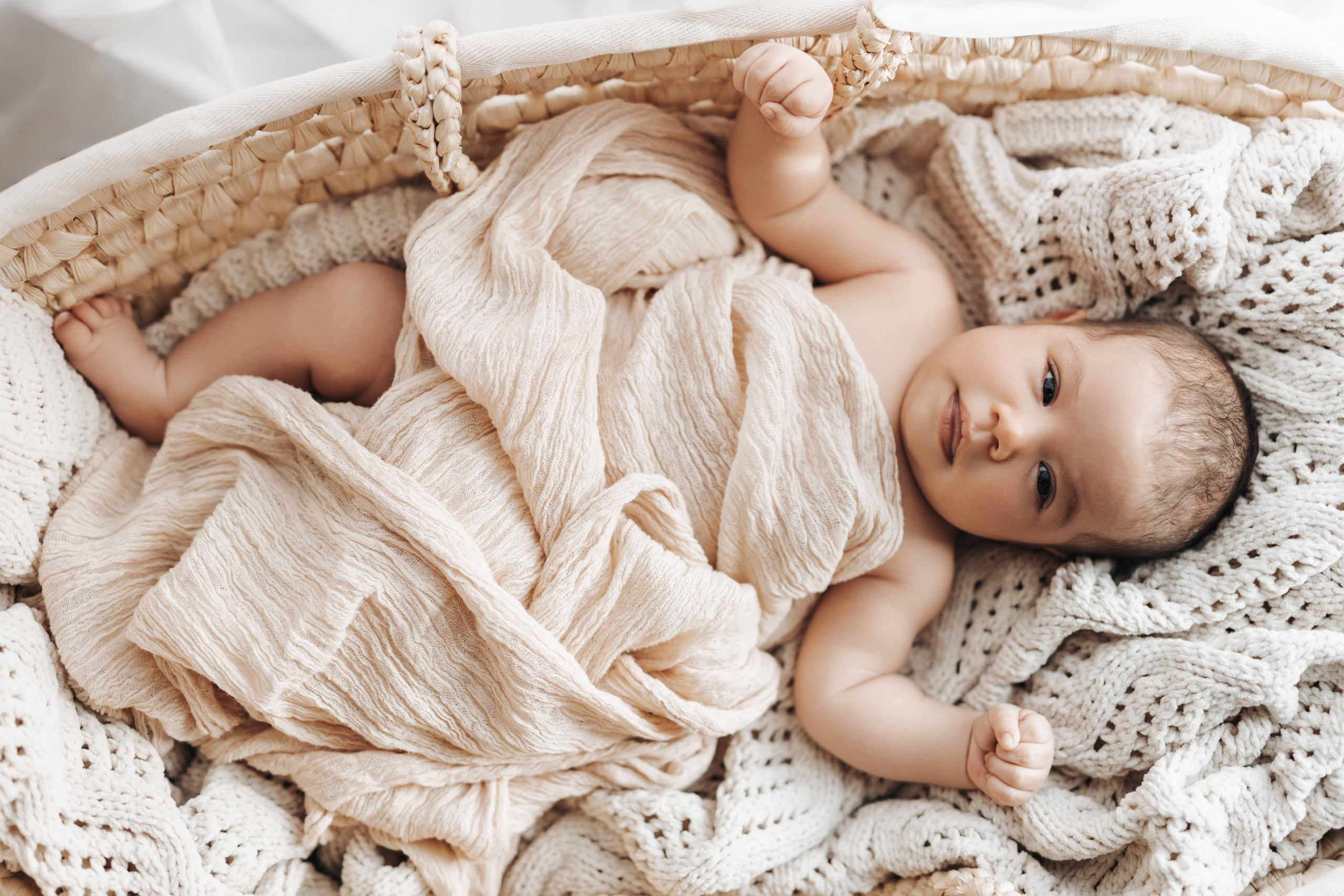 Newborn Natural. Newborn, kids, family photographer based near Zurich, Switzerland