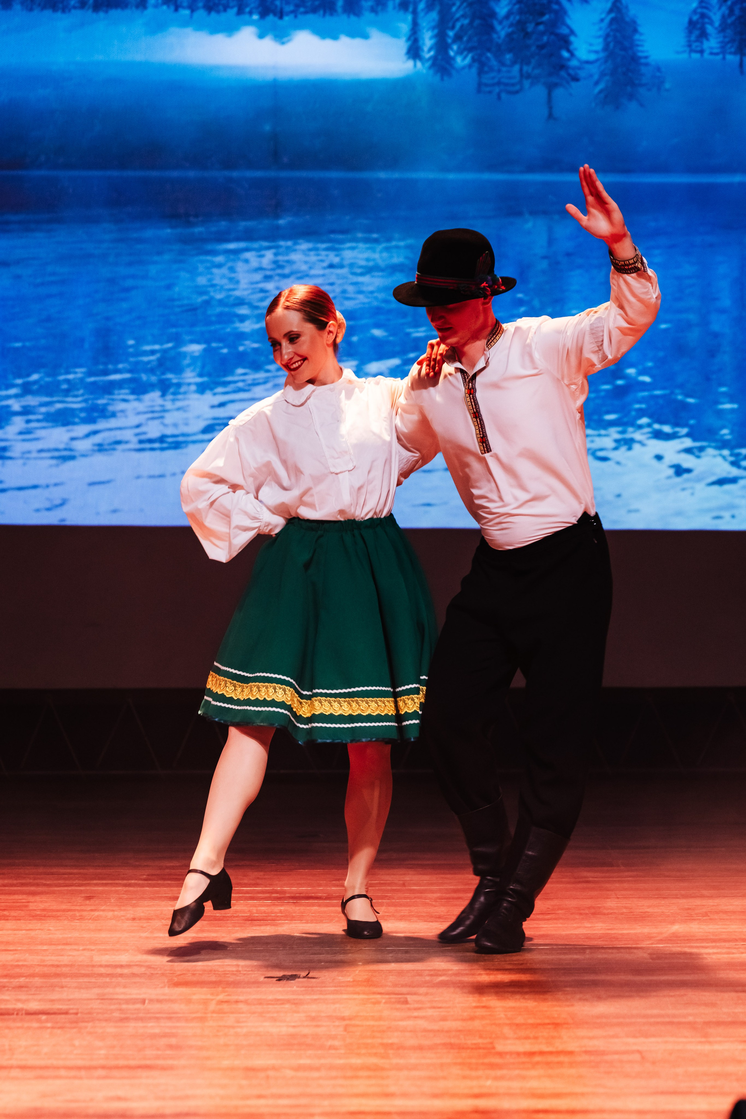 Traku kulturos centro koncertas. OnePIXEL