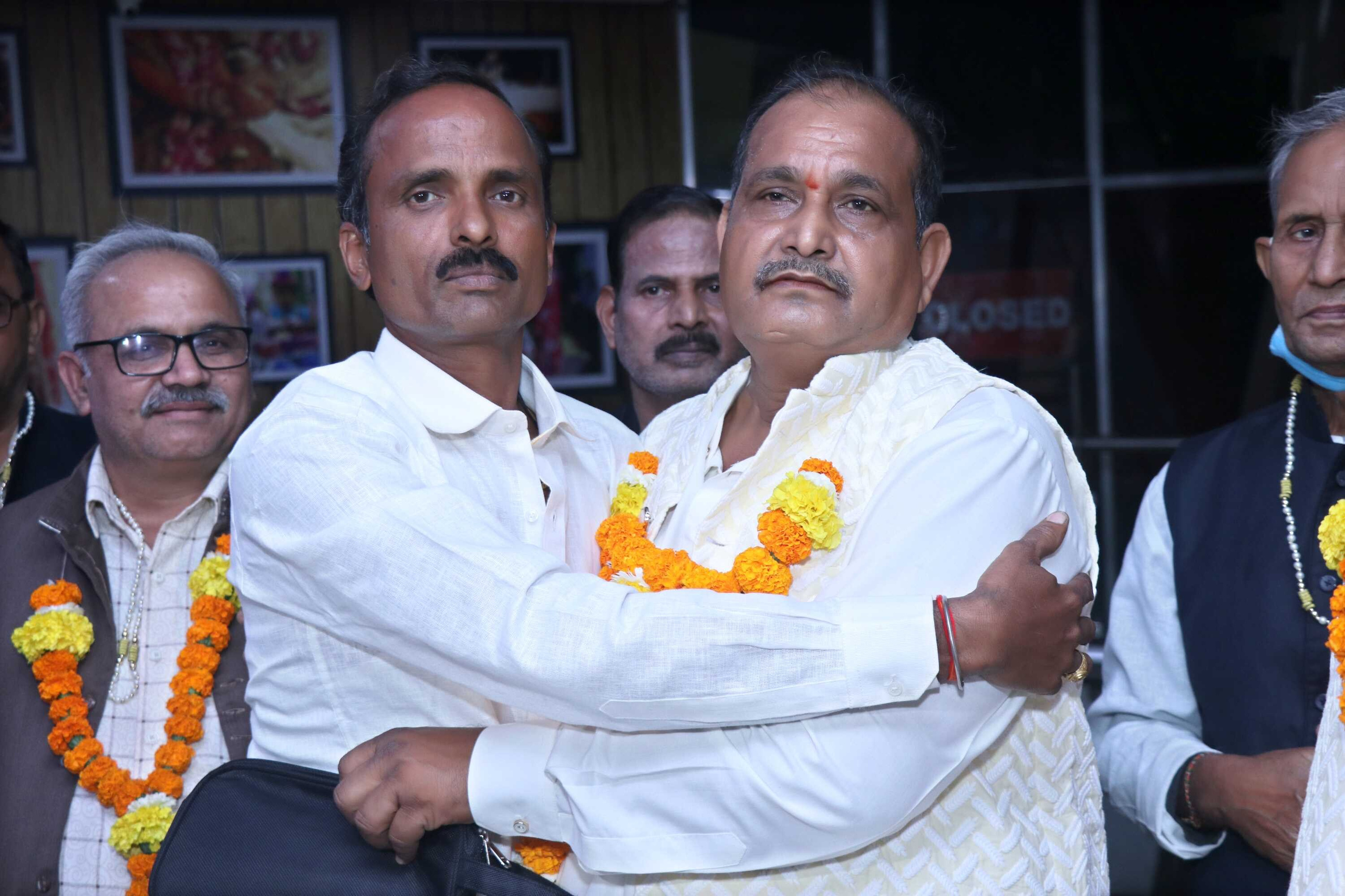 SHASHIKANT WEDS ROSHANI. “Ajay Digital Photo Studio — Capturing Timeless Wedding Moments”