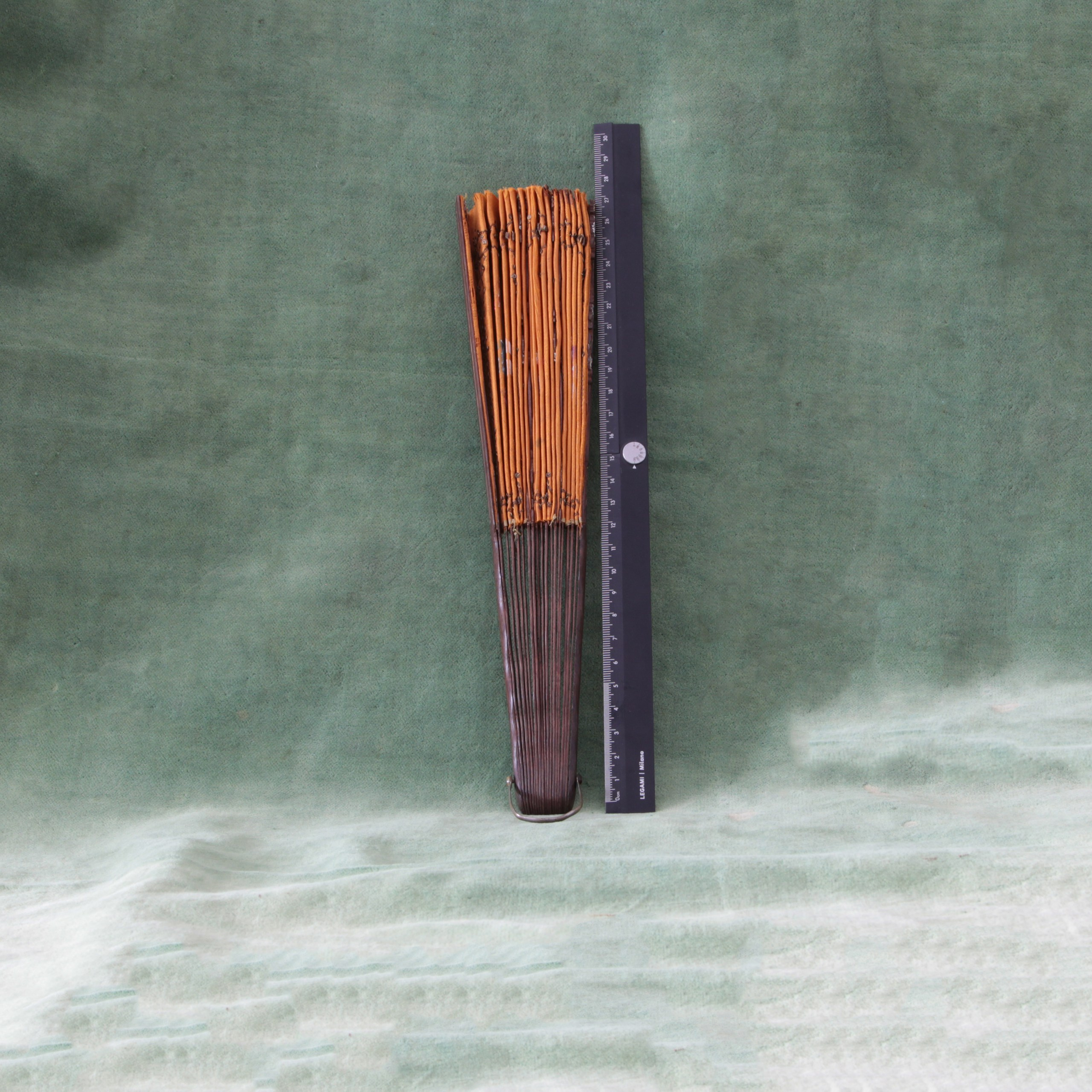 Fanorange. Современнные и актикварные украшения в Барселоне, Москве и Санкт-Петербурге