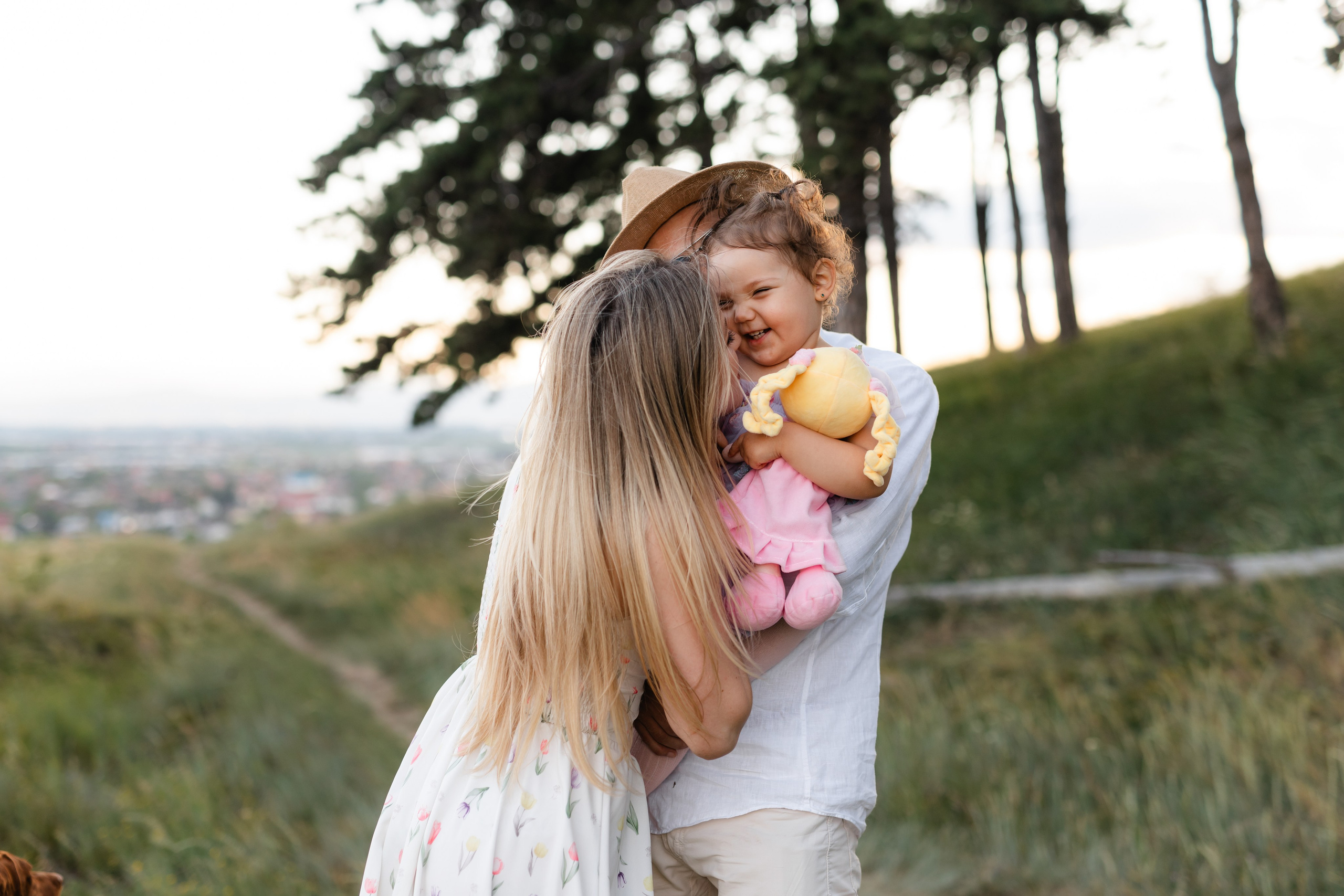 Nico, Luci & Ilaria — Family. Main