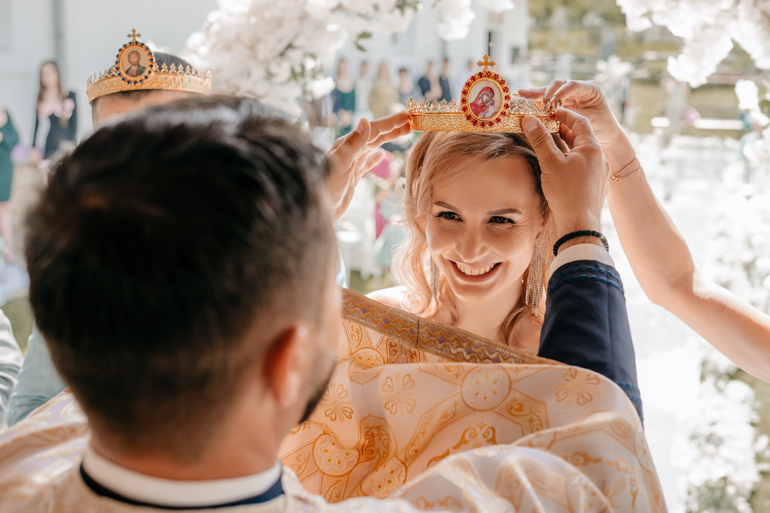 Ramona & Alin. Raw Studio. Fotograful tau de nunta!