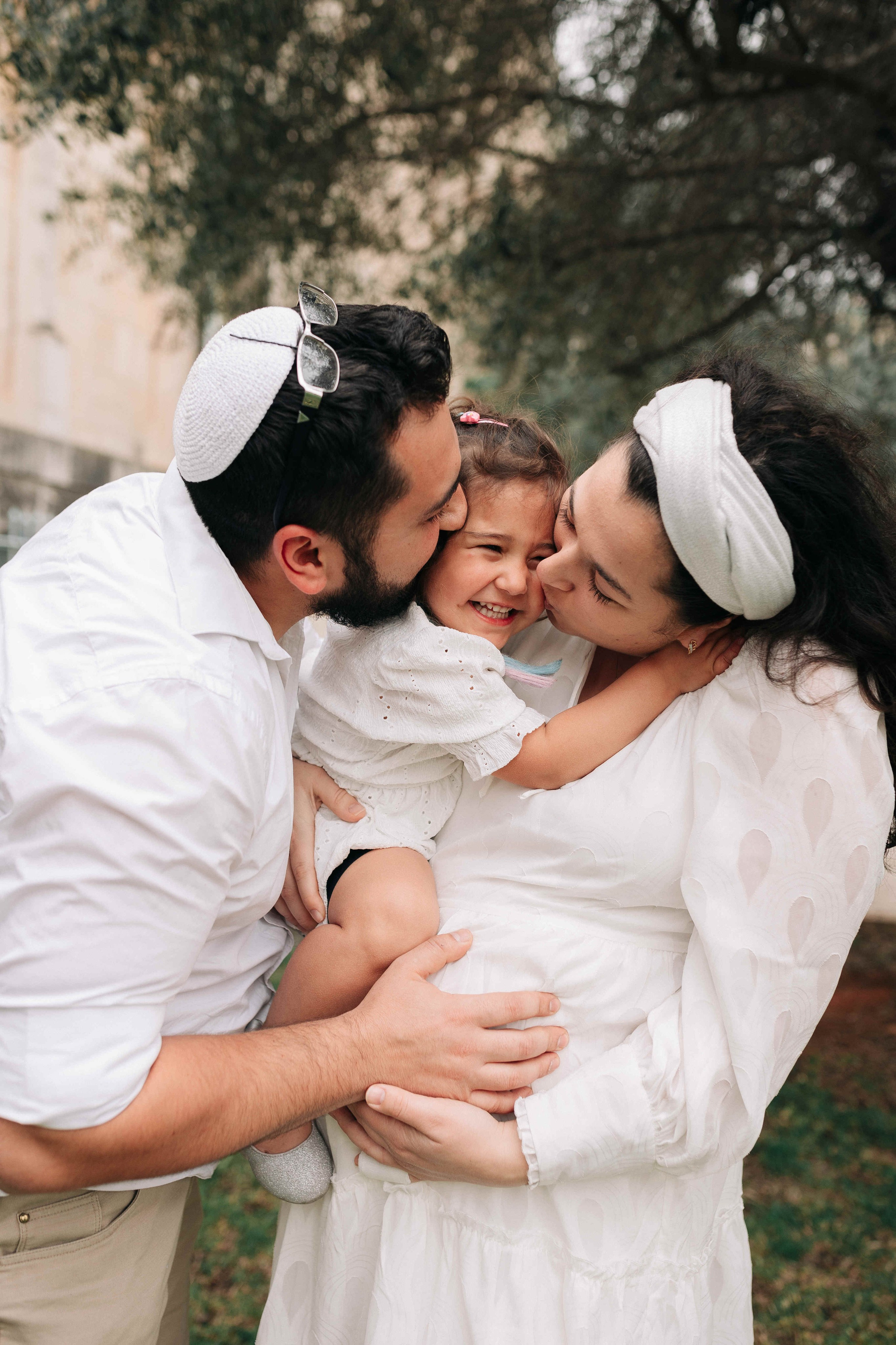 EXPECTING A BABY, JERUSALEM. PHOTOGRAPHER IN ISRAEL