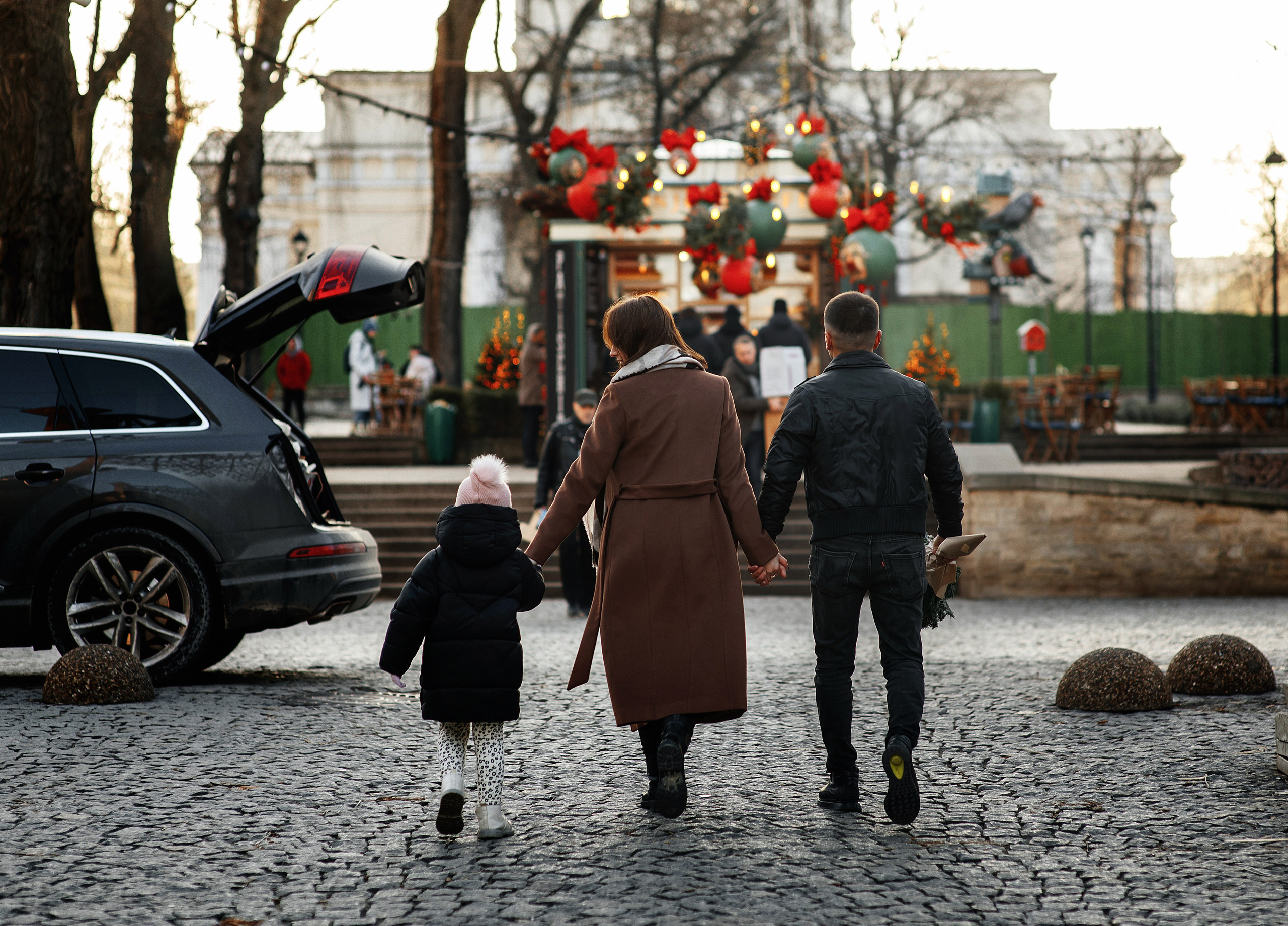 Happy New Year Steff & Ivan. Wedding photographer from Moldova Alexey Chipchiu