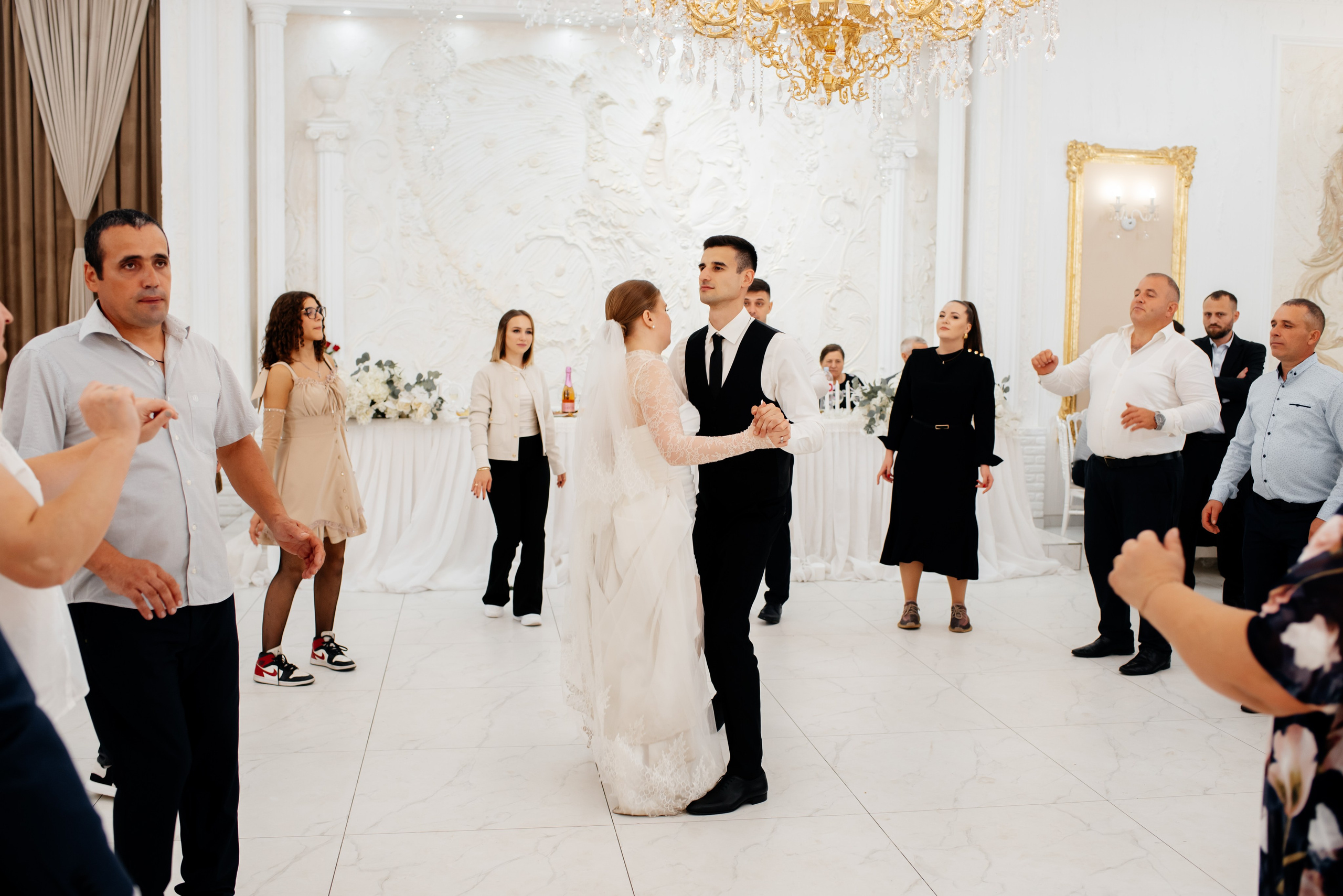 Wedding Dina & Vasili. Wedding photographer from Moldova Alexey Chipchiu