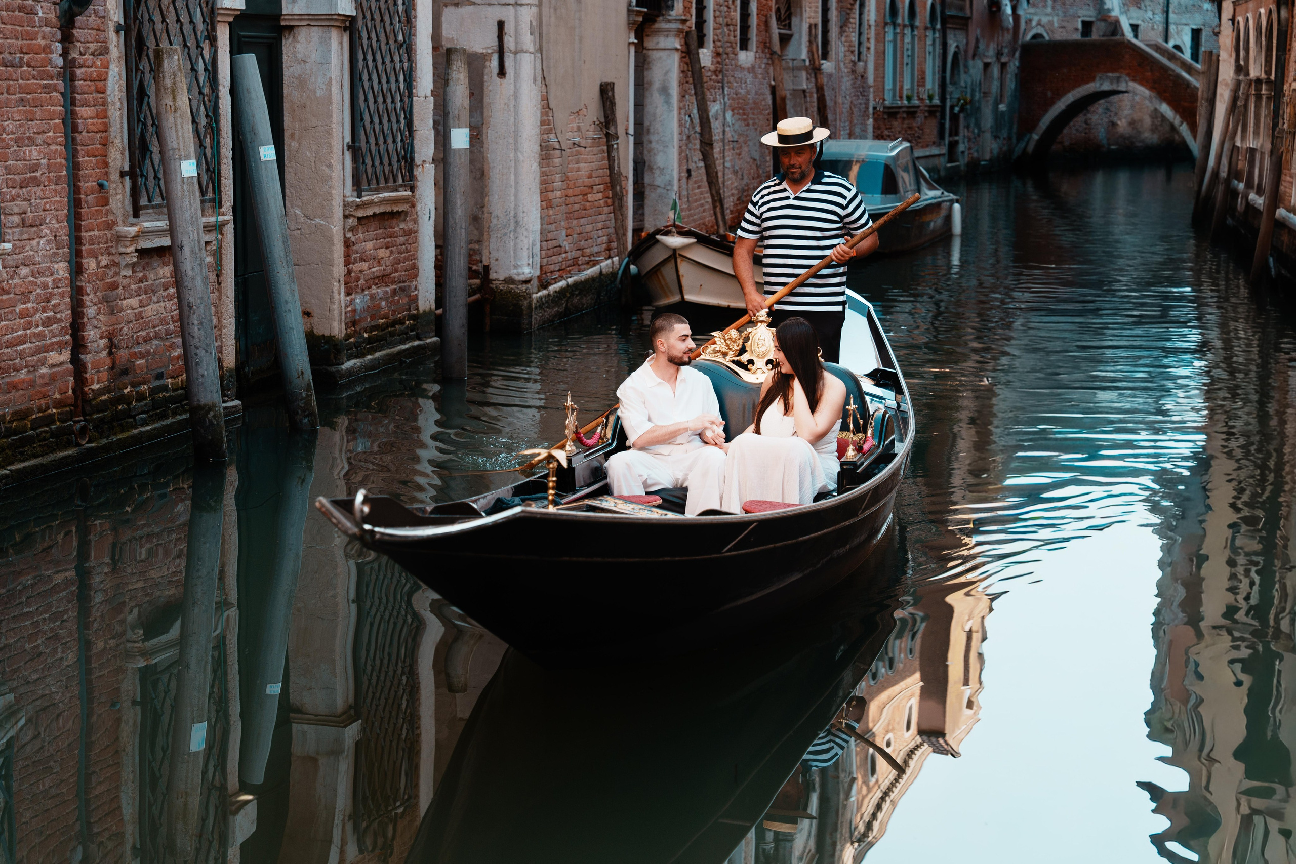 MG Alizada Photography. Proposal and Engagement photographer in Italy