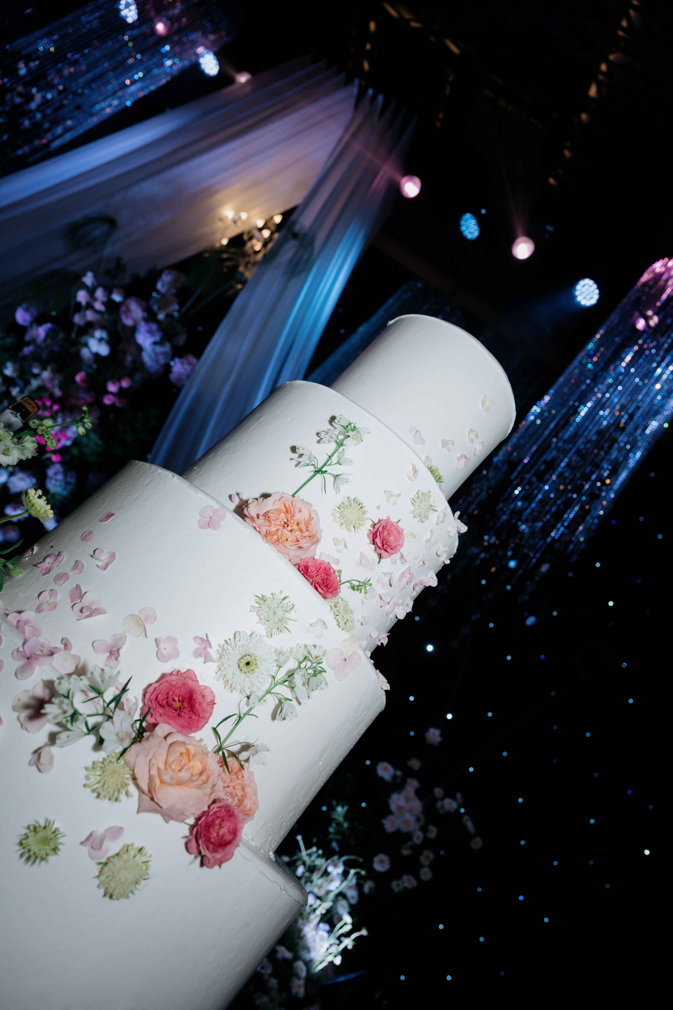 Nicholas & KimThanh / GemCenter 24.05.2026. Nhiếp ảnh gia đám cưới hàng đầu tại Thành Phố Hồ Chí Minh