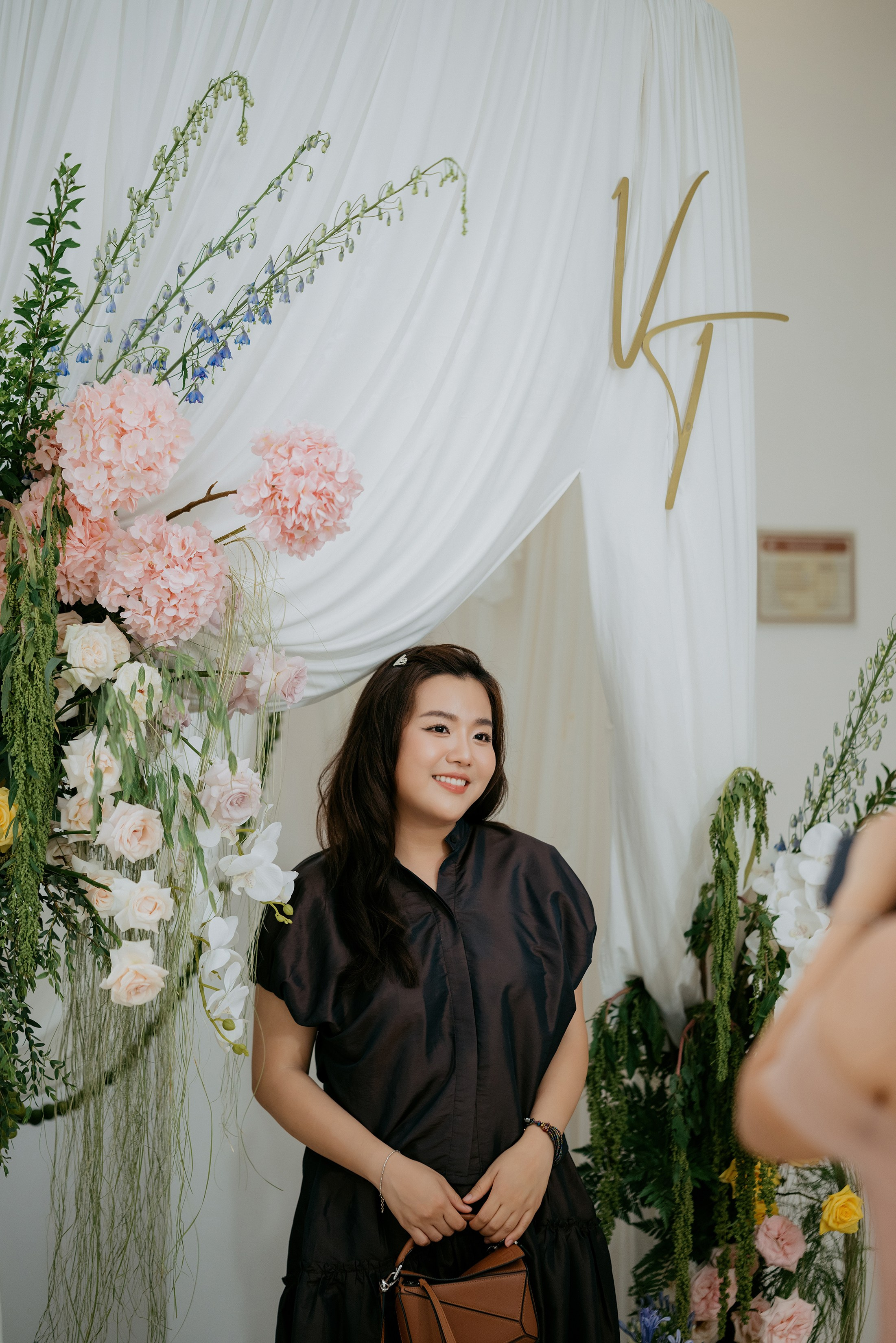 TOAN & VY / Wedding Journalism. Saigon Wedding Present | Art Beyond Moments