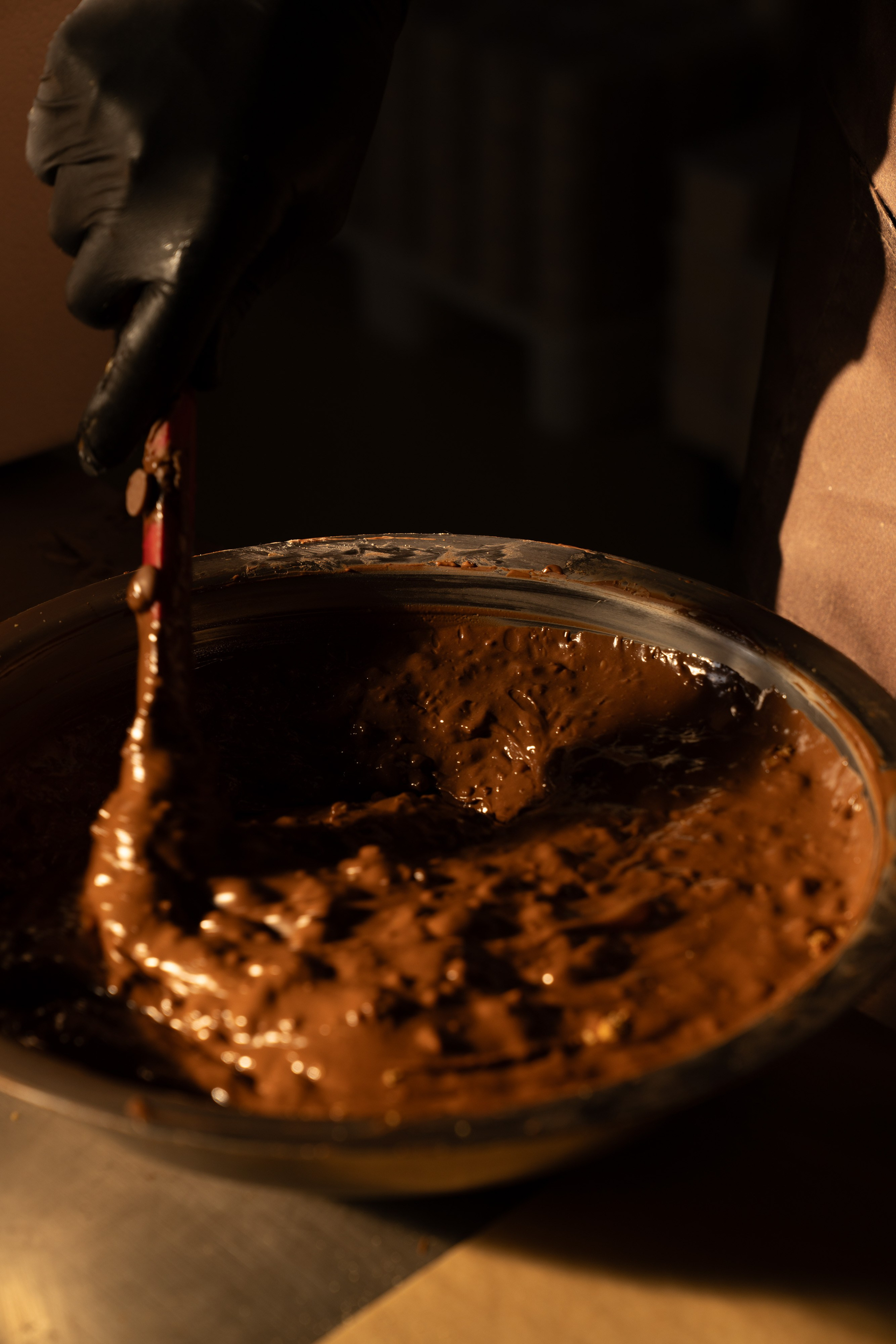 ΣΟΚΟΛΑΤΕΣ. Χαλβάς Ελευθερίου