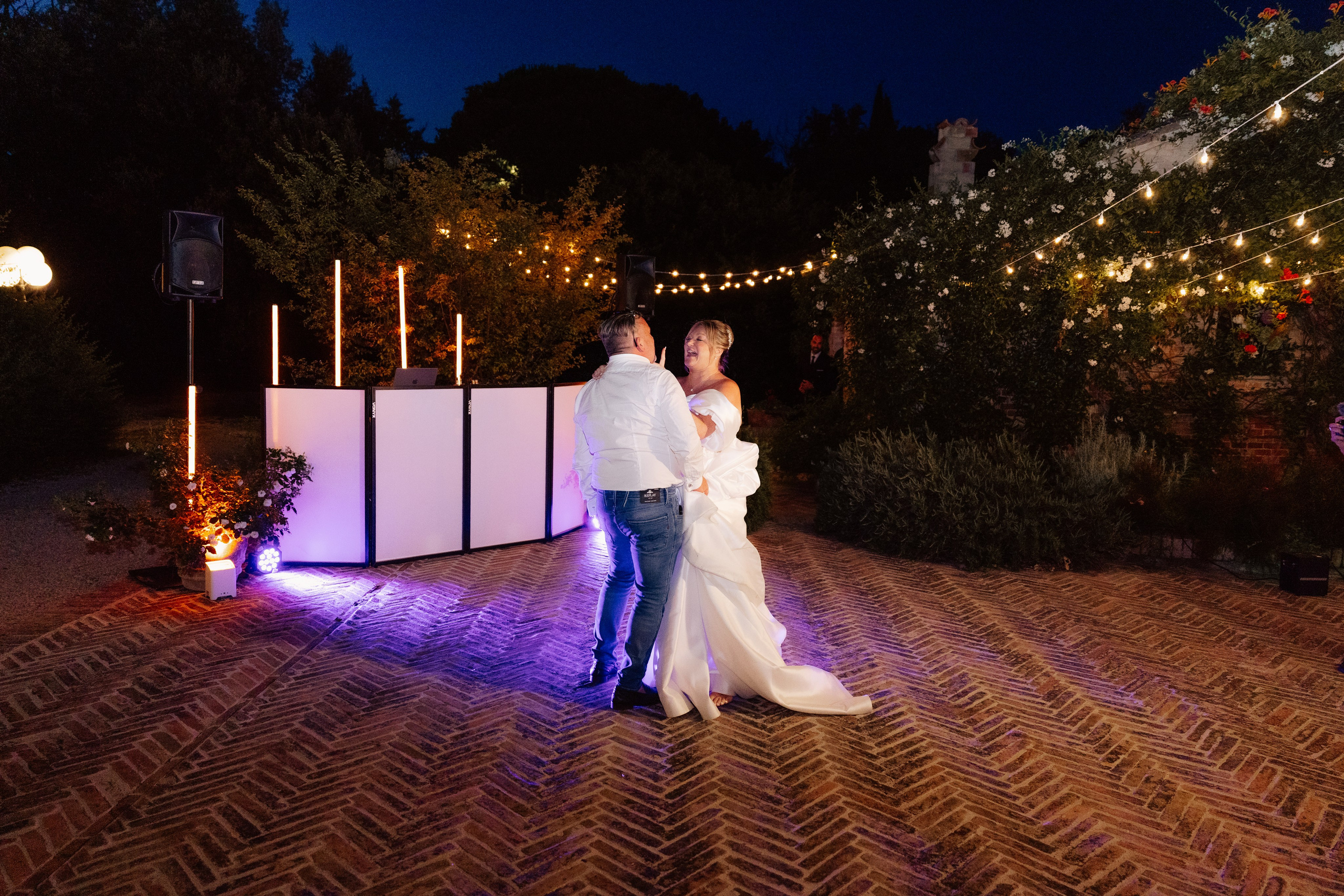 SARAH AND DEAN _VILLA TAMBOLINA. PHOTOGRAPHER IN ITALY