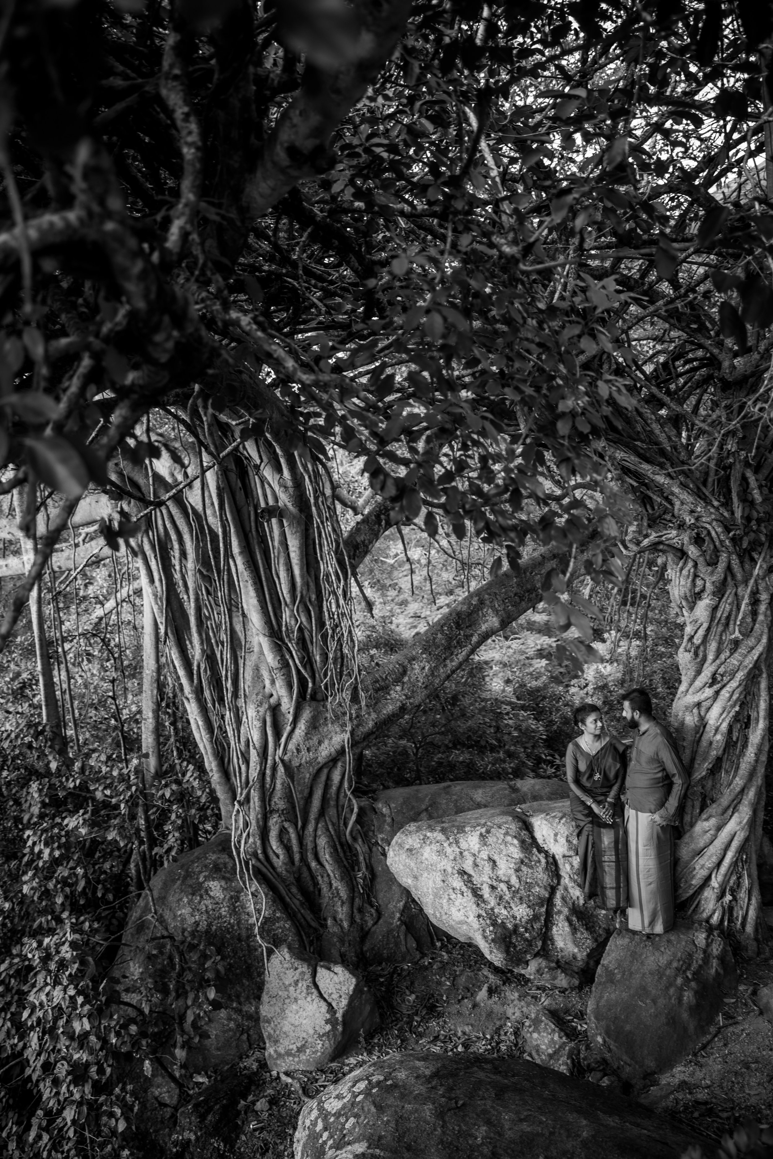 A romantic post wedding couple shoot at Kurunegala