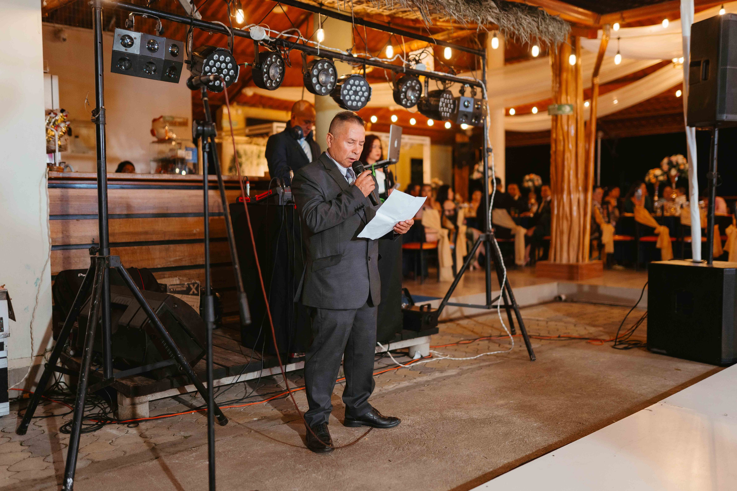 Jennifer y Vladimir. Fotógrafo de bodas en Loja Ecuador | Piero Alvarez PH