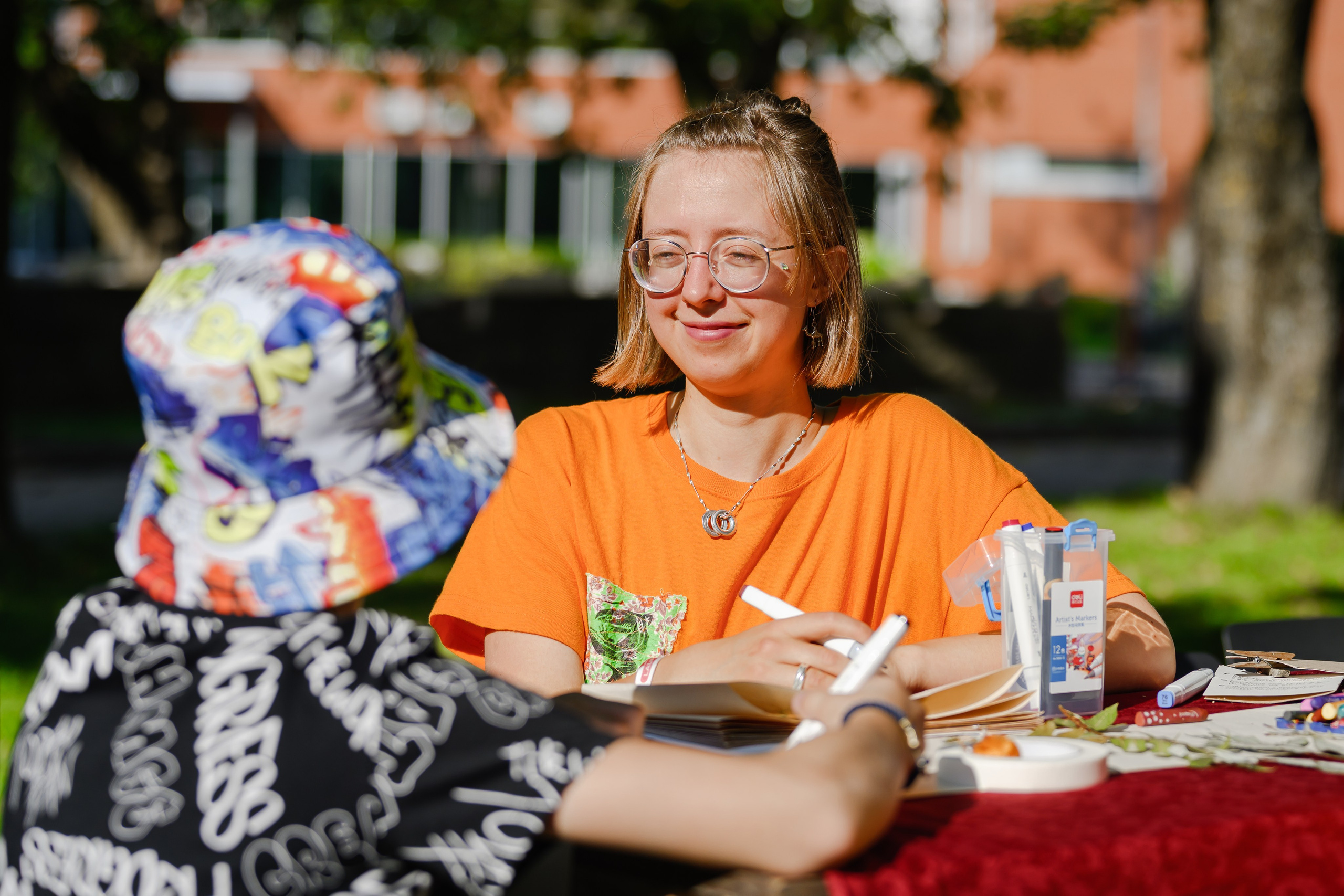 Station Narva 2025. Jelizaveta Gross - reportaaži- ja portreefotograaf Narvas