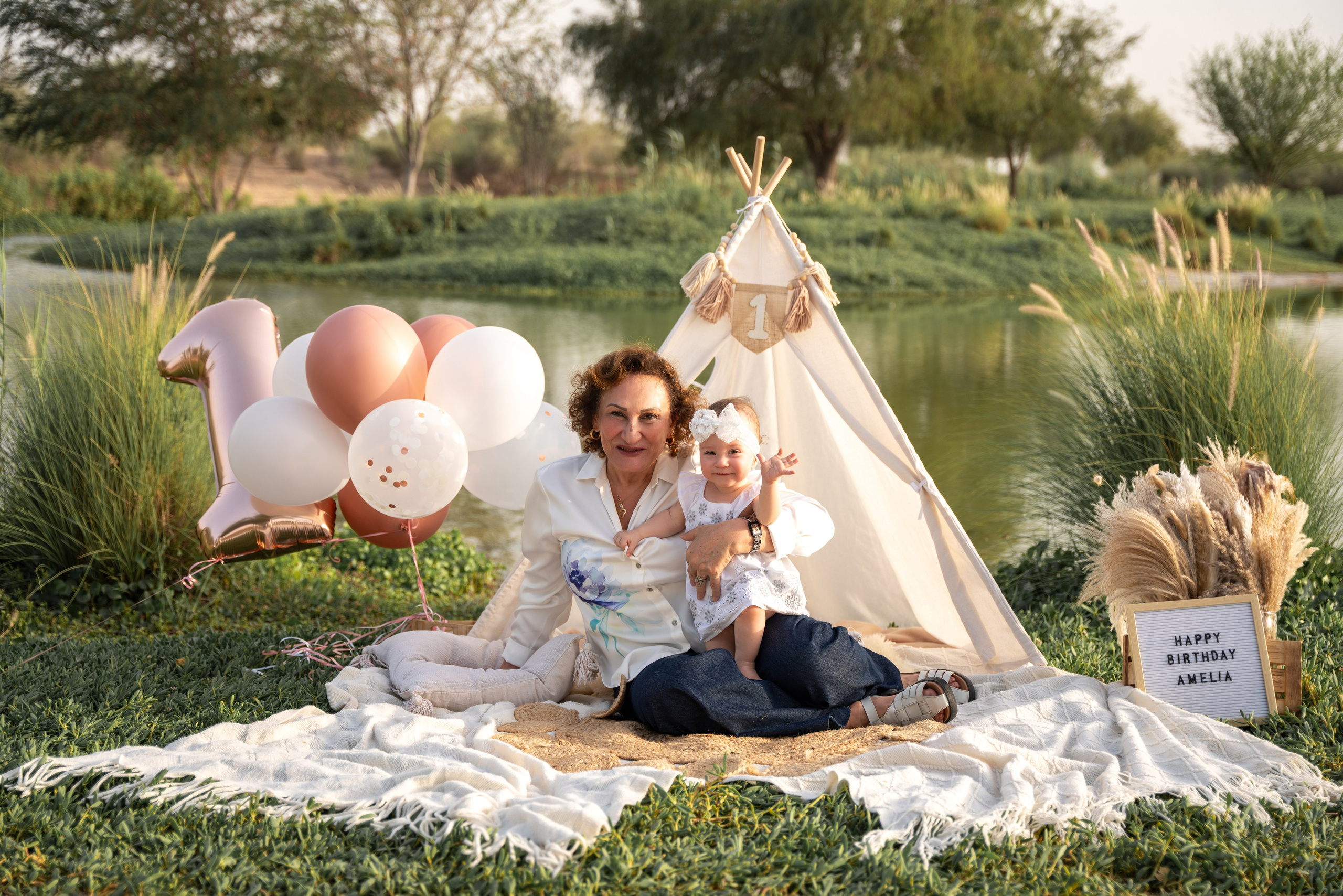 Lake oh happiness. Angela Iakovleva — Family Photographer in Dubai