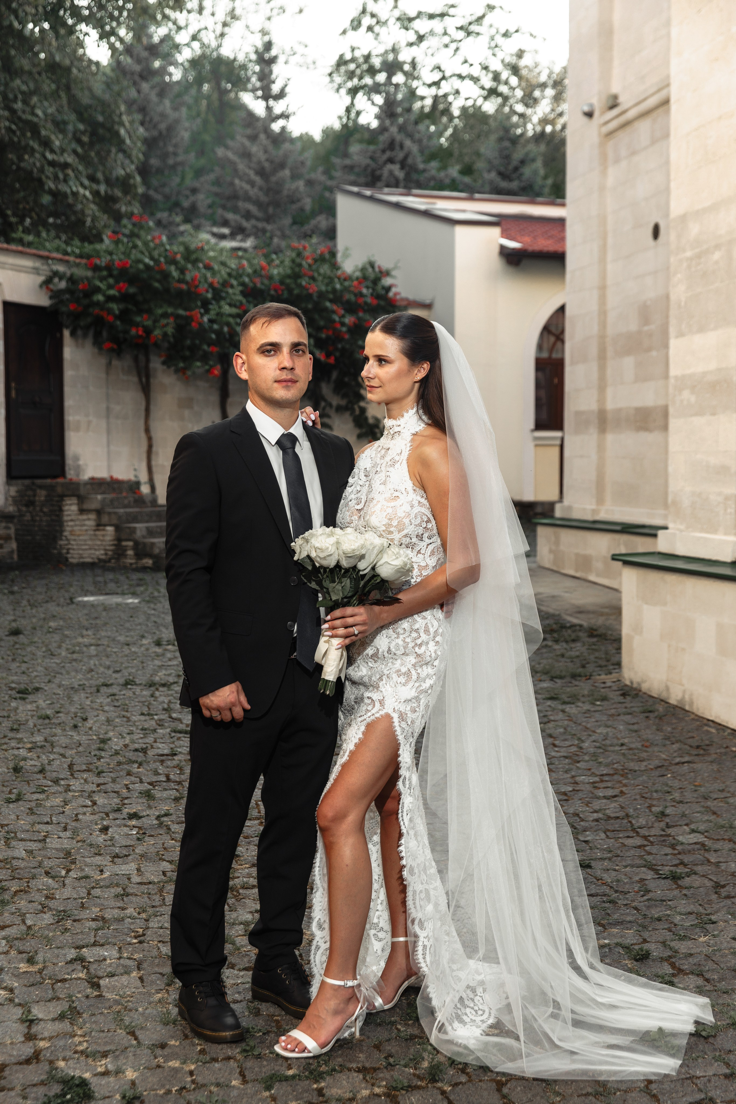 Daniel & Nicoleta. BUREA PRODUCTION