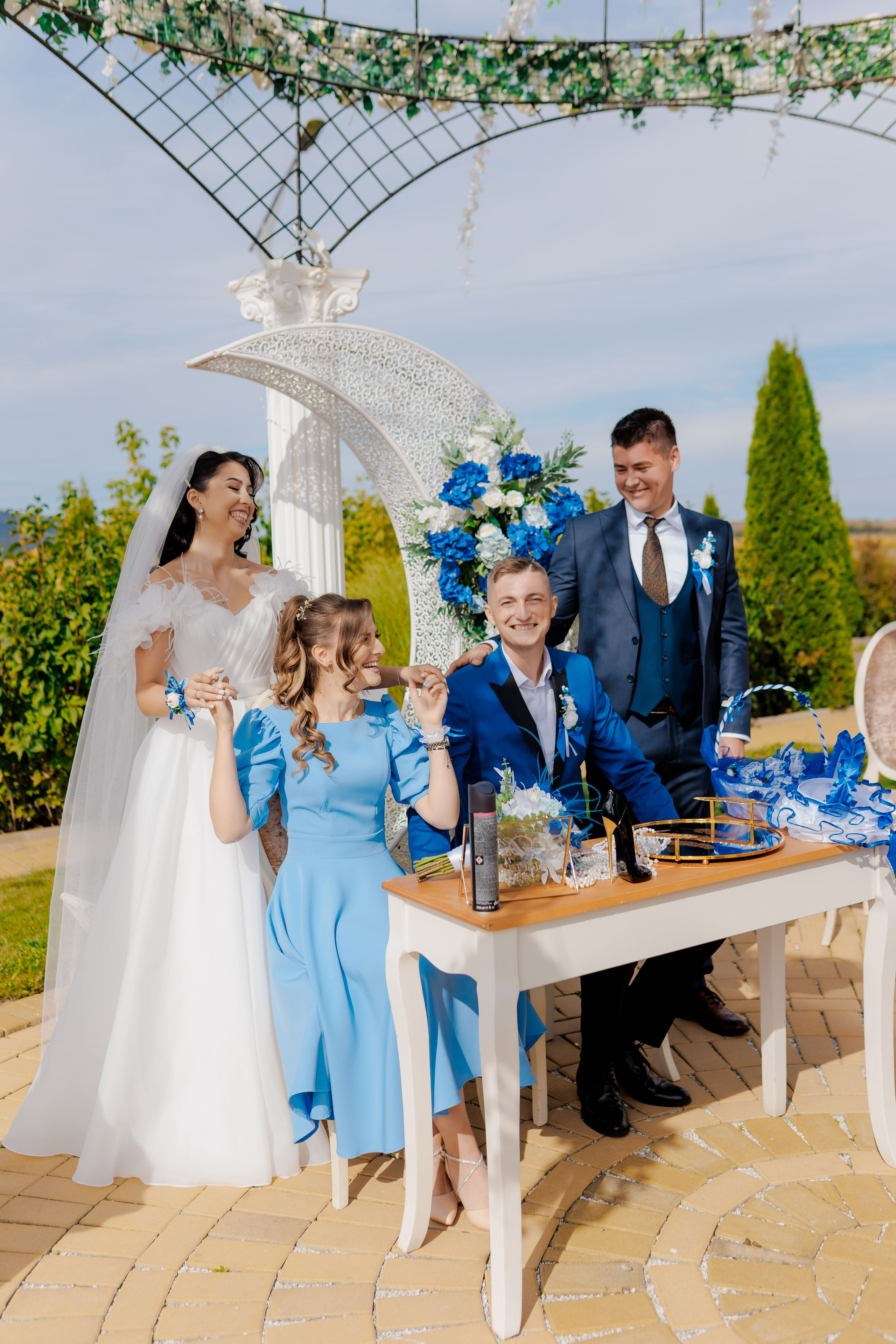 Loredana & Emilian – Ziua Nunții | Videografie - fotografie Botez Suceava, Iași, Botoșani. Servicii foto-video profesionale, pentru momente de neuitat