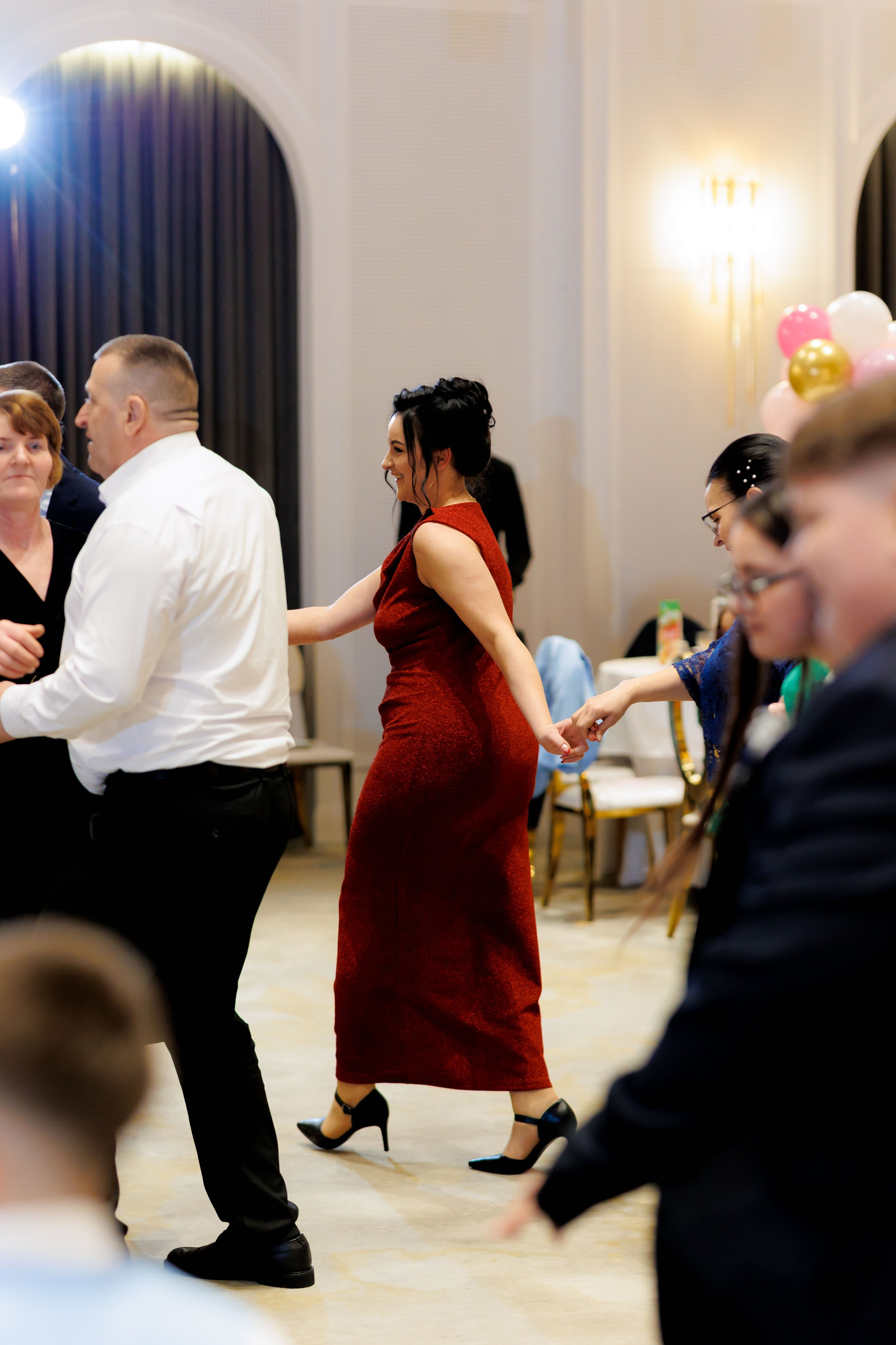 Povestea voastră, regizată de noi |Cristi Turculet Videograf Nuntă Suceava | wedding highlight. Servicii foto-video profesionale, pentru momente de neuitat