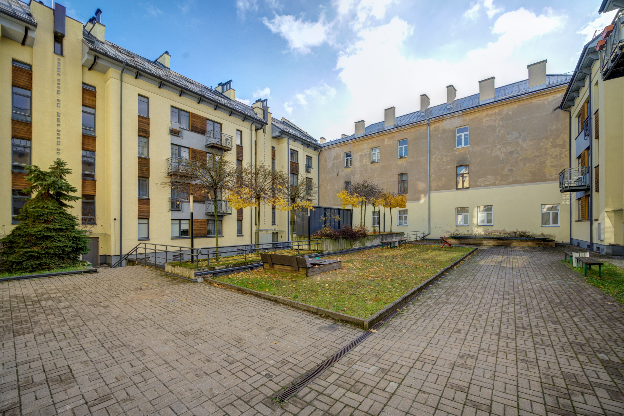 Šv. Stepeno g. 29, 2-jų kambarių buto fotosesija. Elina Sapiega fotografė Vilniuje