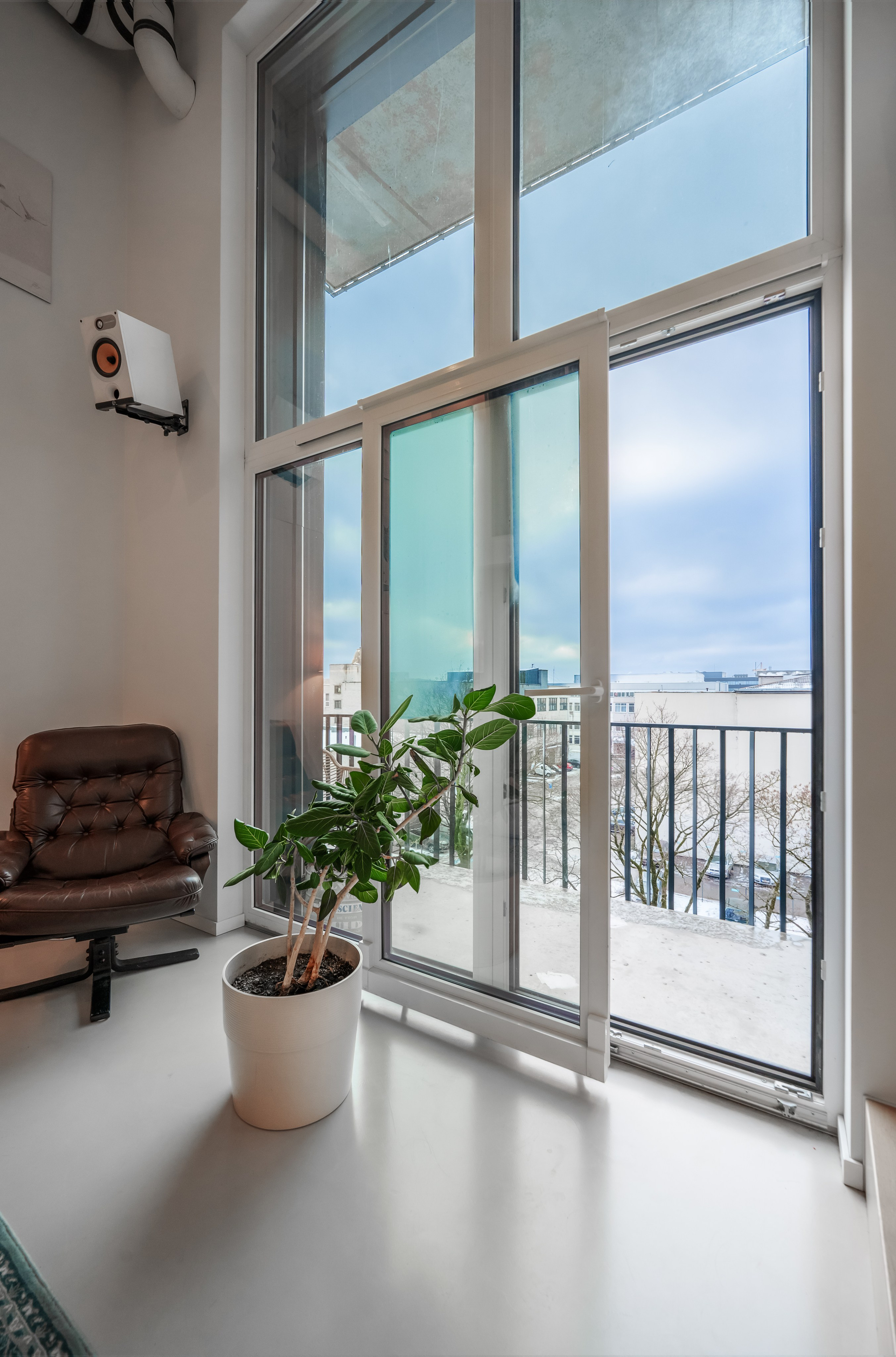 Kauno g. 32B. Elina Sapiega fotografė Vilniuje