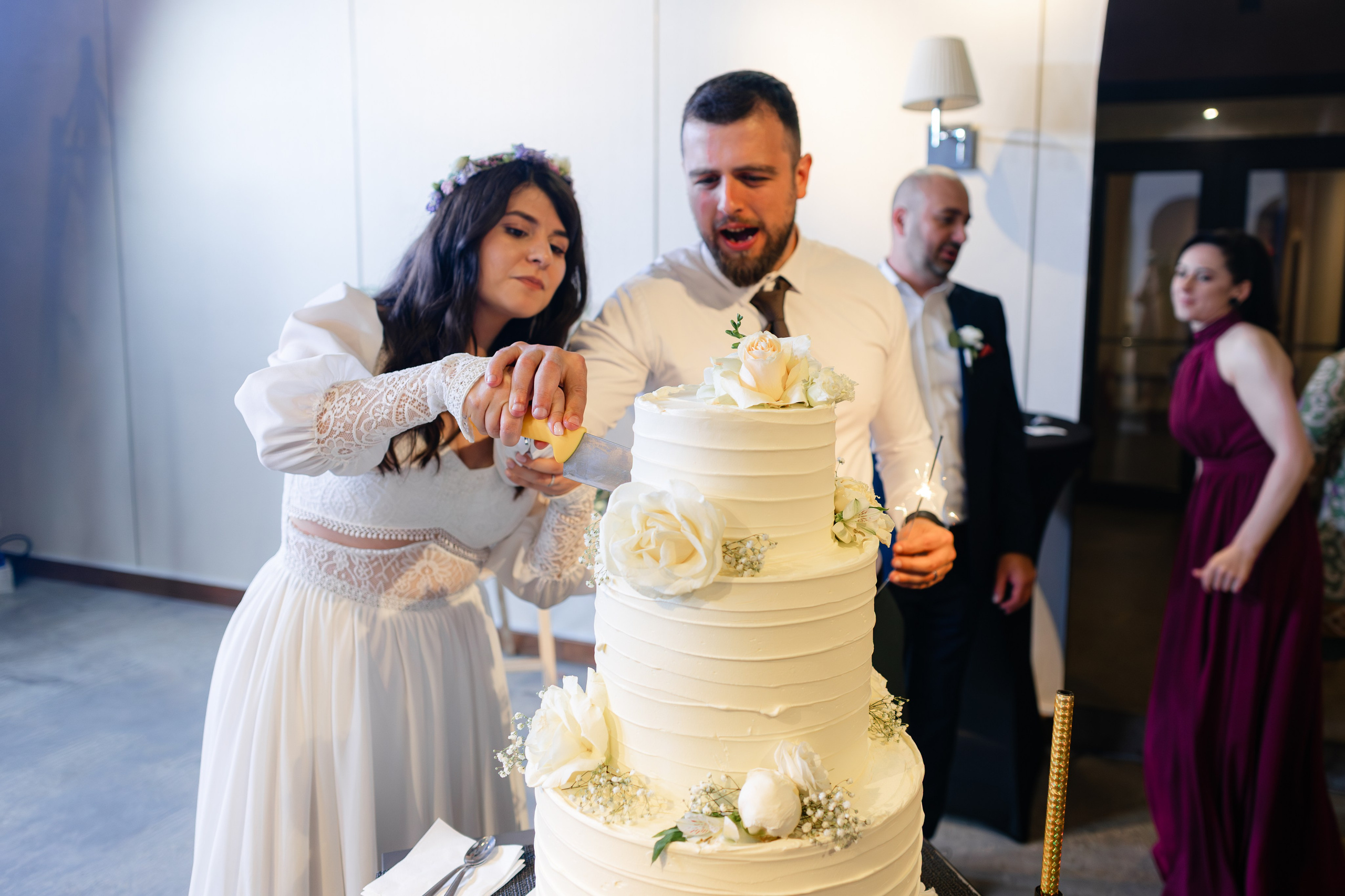 Flori & Cosmin. Main