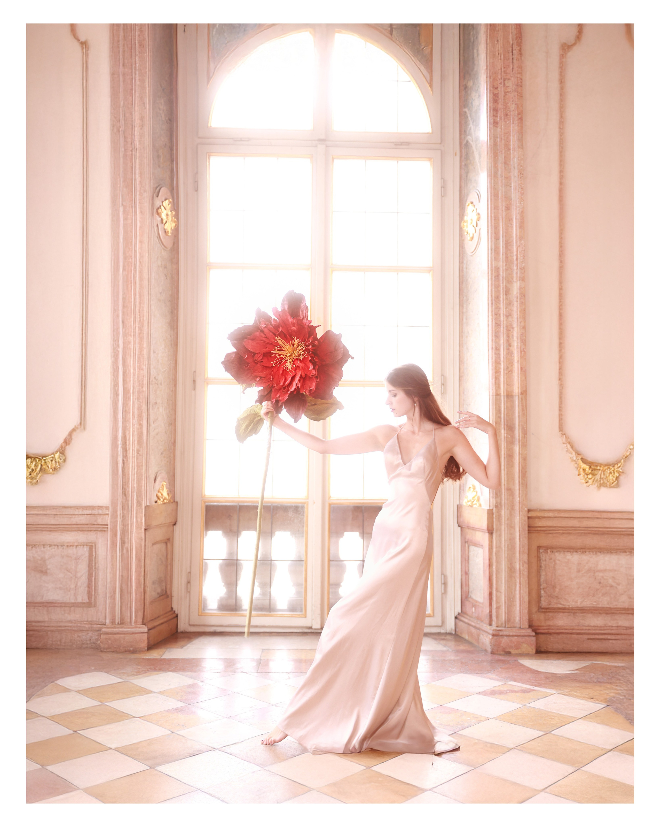 Portraitfotografie für Frauen in Salzburg | Alice Silvera. Kreative Portraitfotografie in Salzburg | Alice Silvera