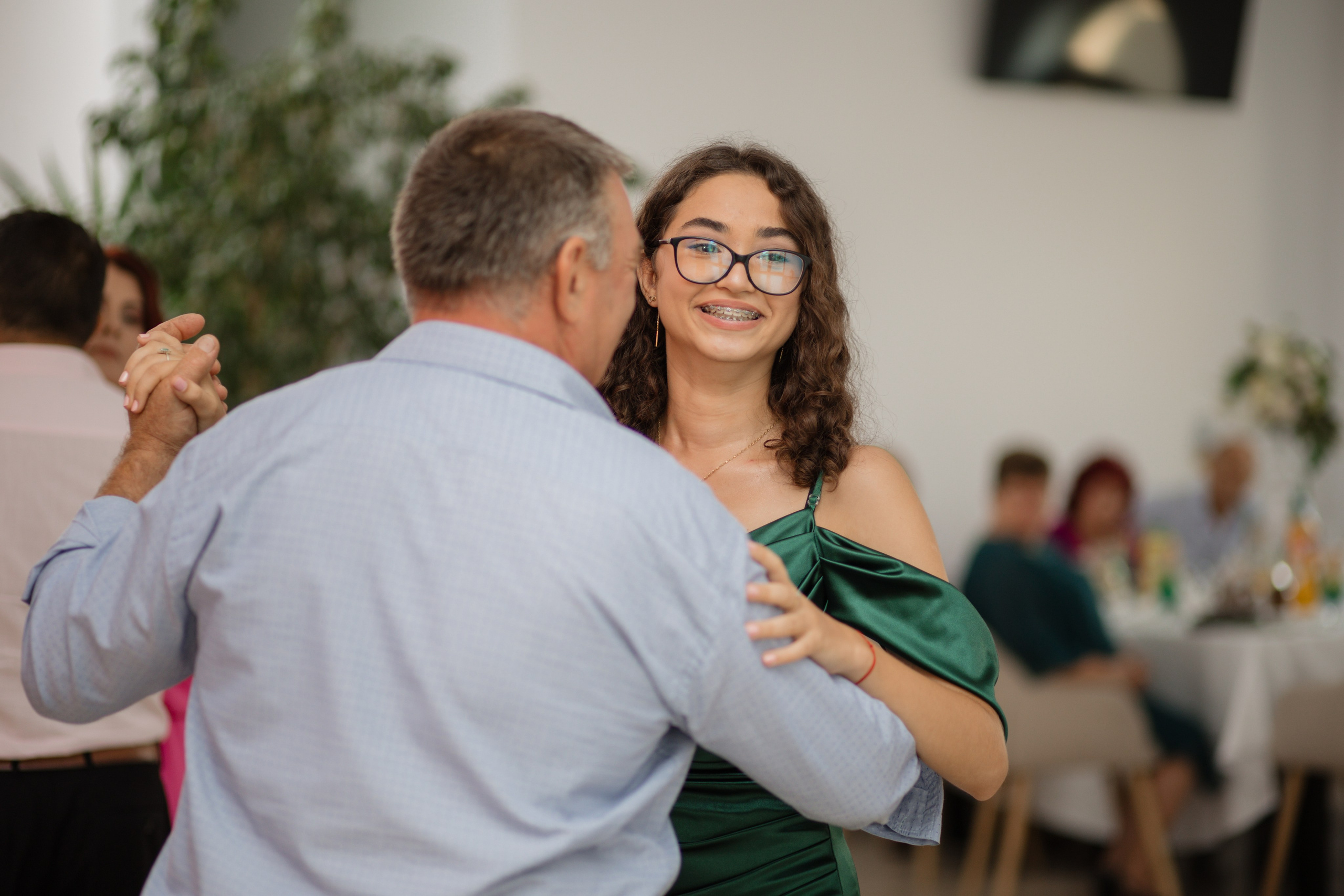 Anastasia. Fotograf si videograf — evenimente si studio