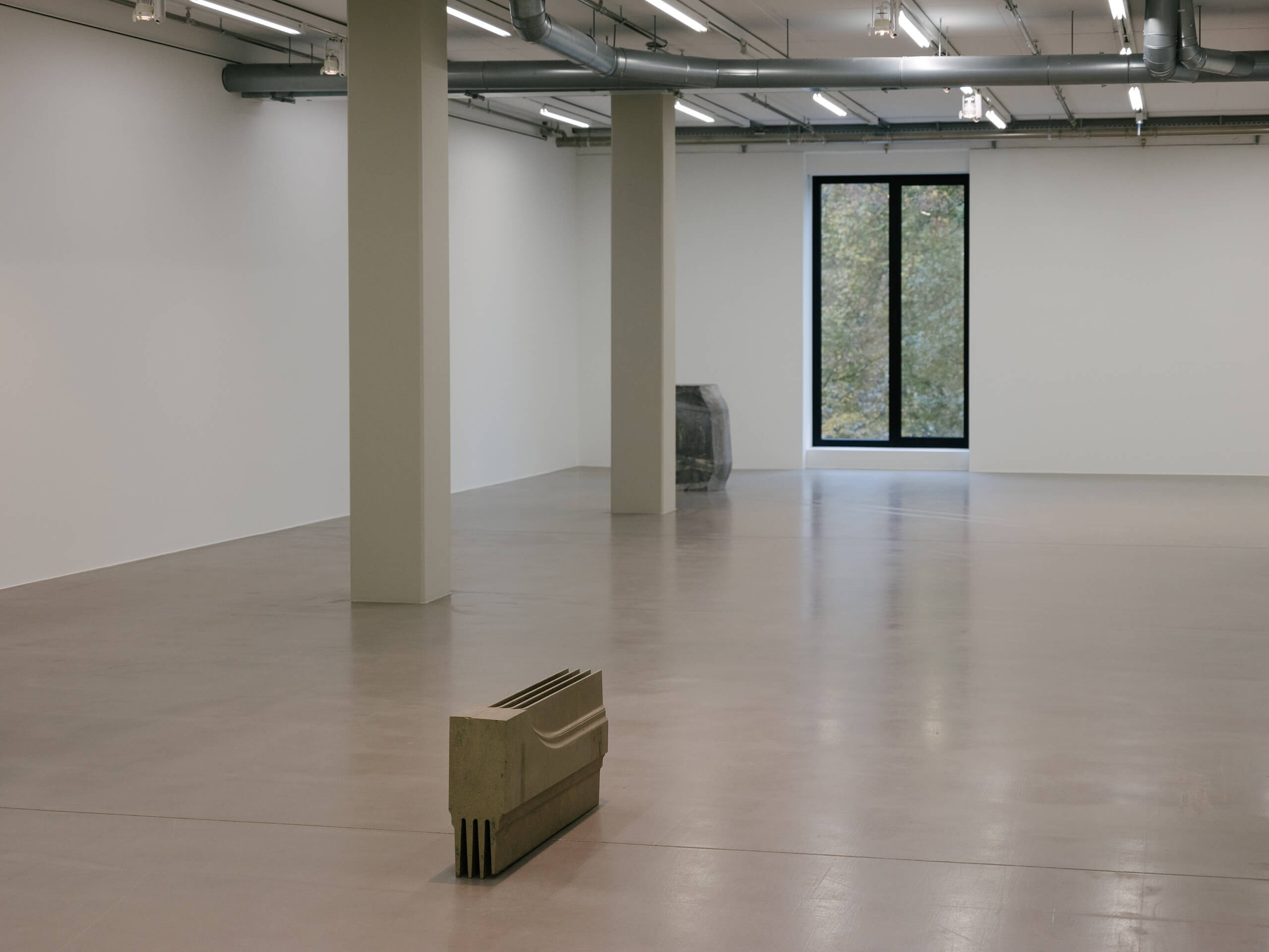 MMK T. Photographer Viktor Nikishov