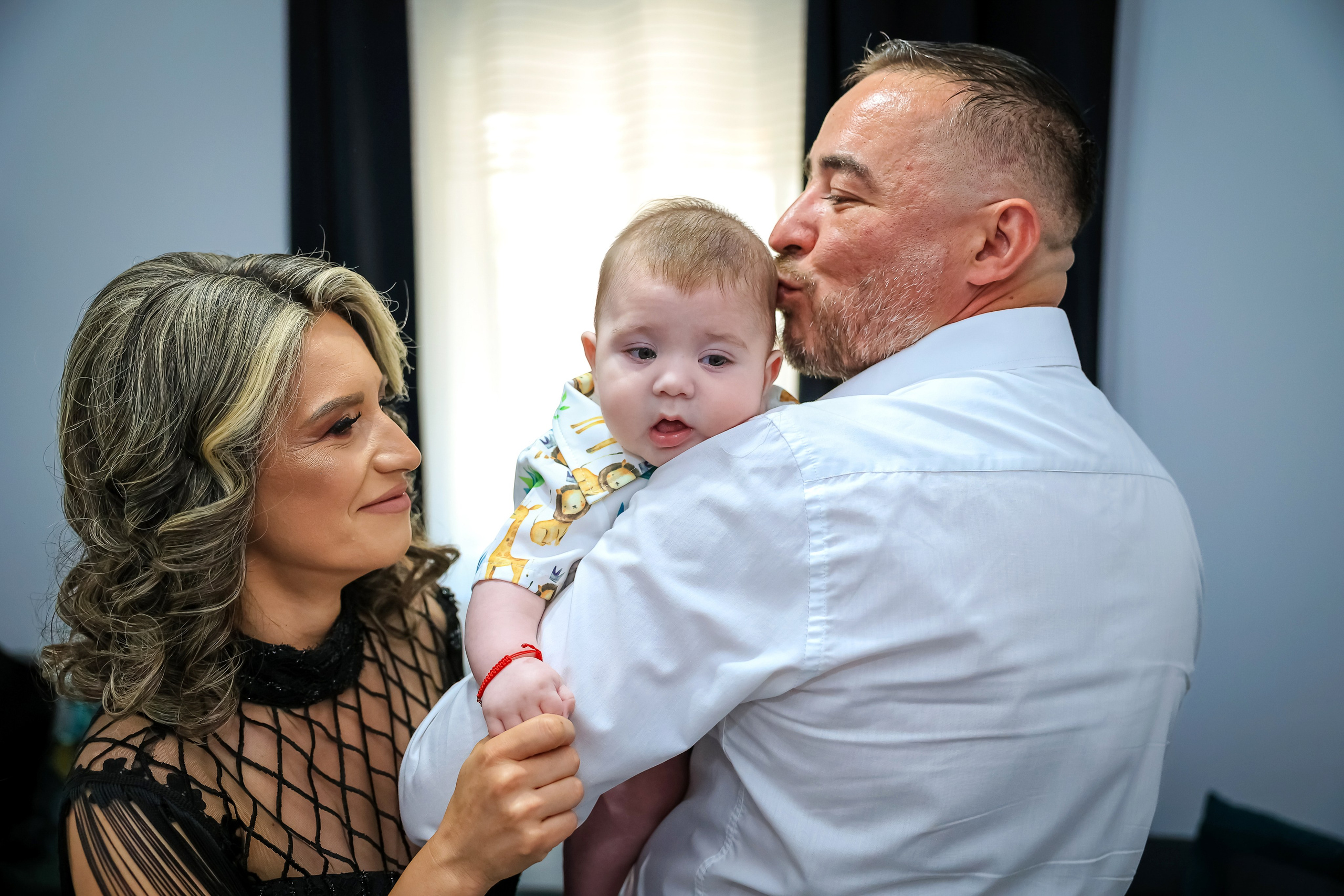 Andrei Damian. Moments By Gub