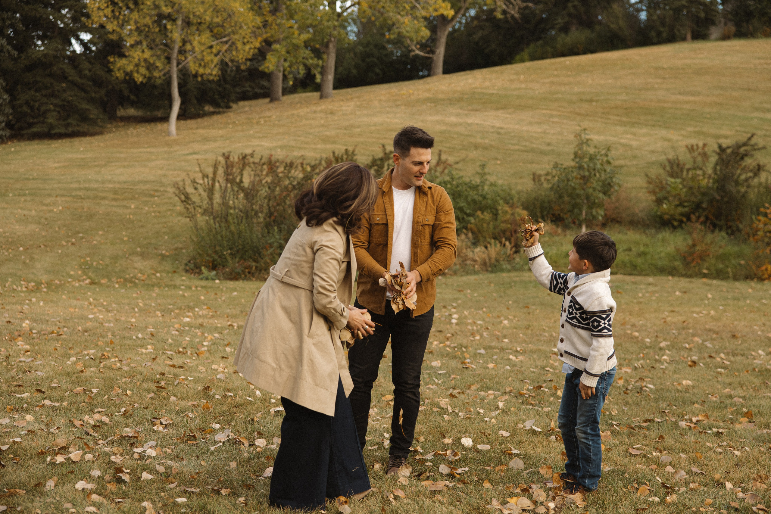 Karen and her beautiful family. Photographer Stanislav Antonov