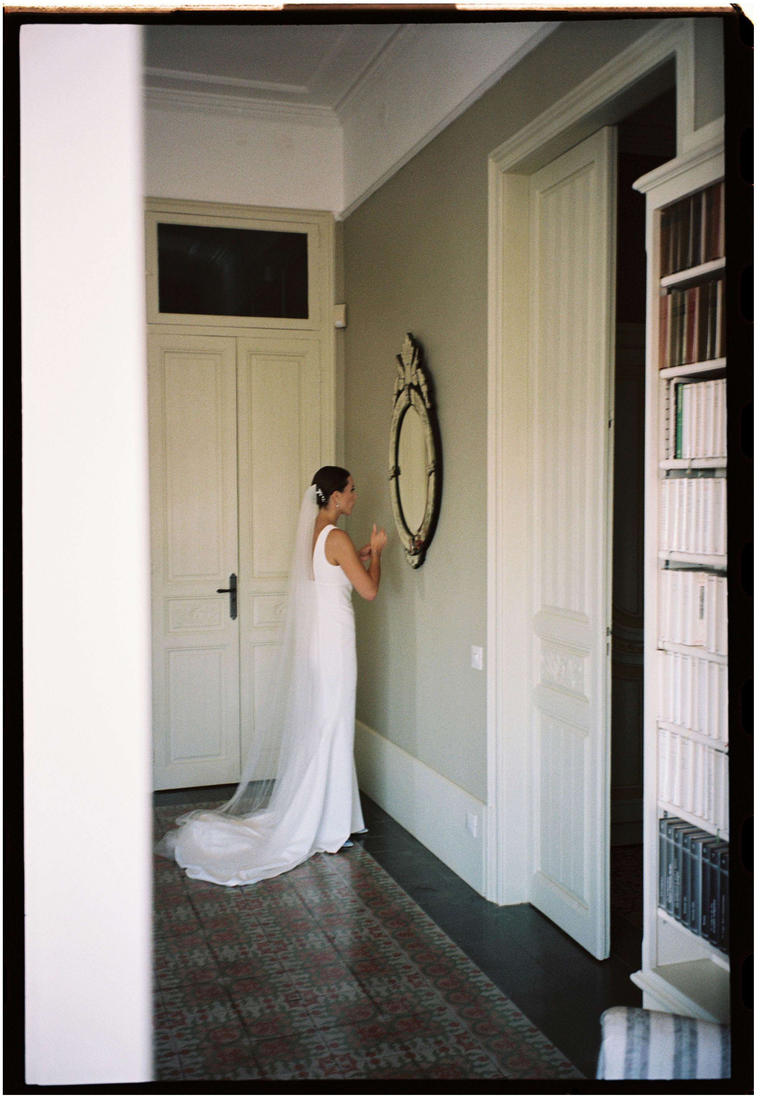 Hollis & Enrique. Villa Blanca. Paola wedding photographer / videographer in Barcelona