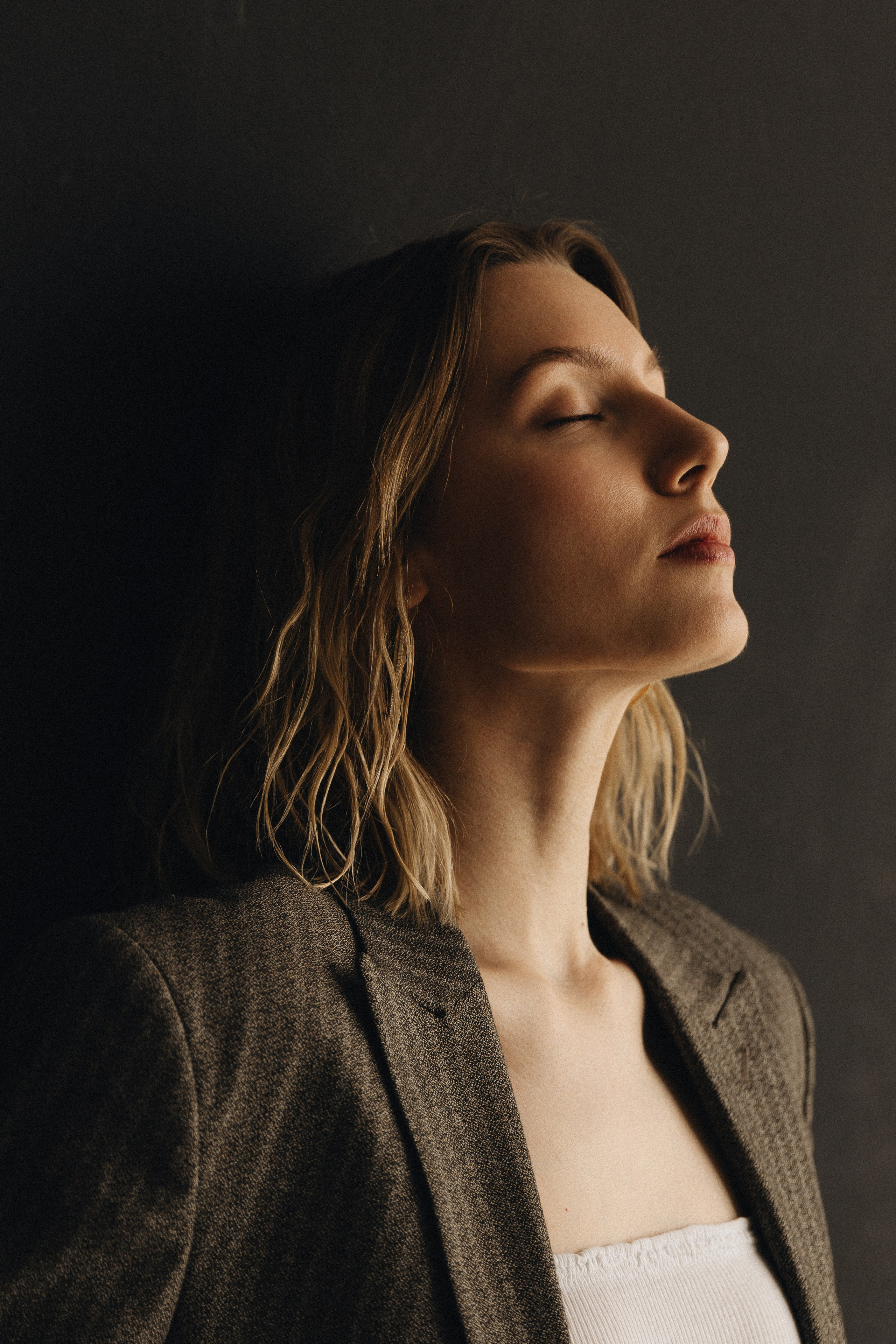 Luvera. Family and wedding photographer in Bangkok, Thailand