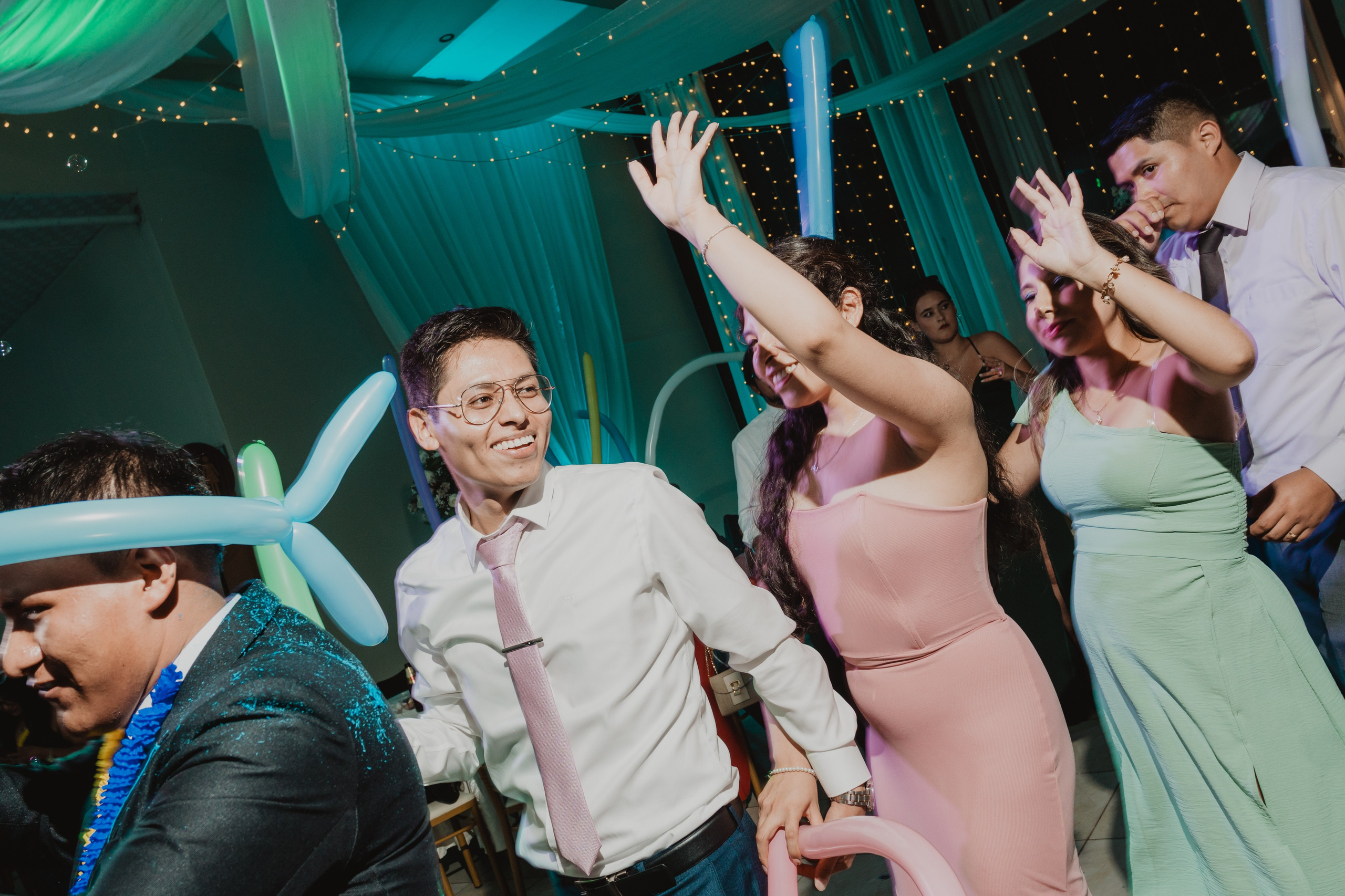 STEISY + EMMANUEL | BODA RELIGIOSA. Studio KVTA | Fotografía y Video de Bodas en Arequipa